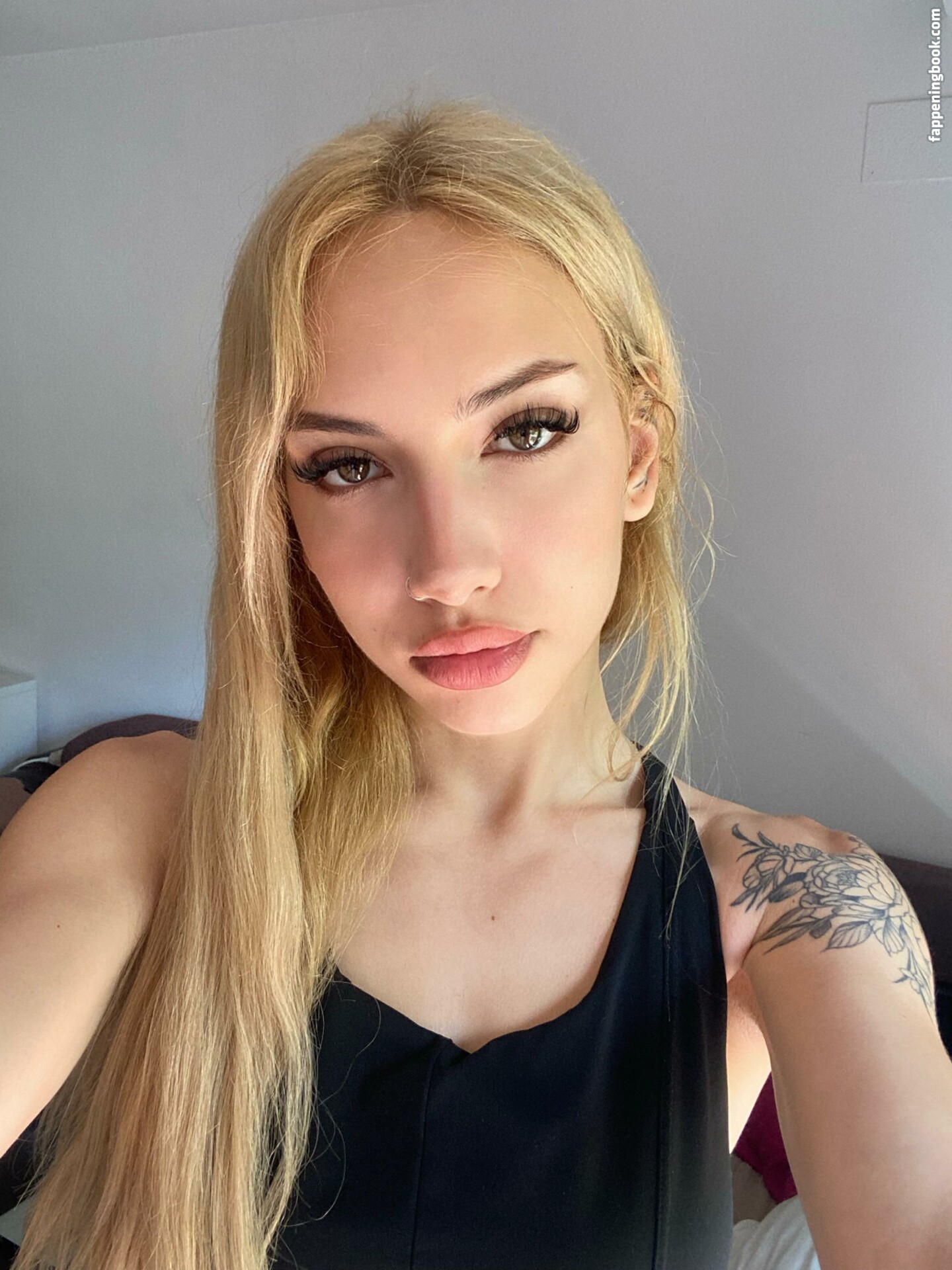 Blondesophie2 Nude Onlyfans Leaks The Fappening Photo 6913655 Fappeningbook 0658