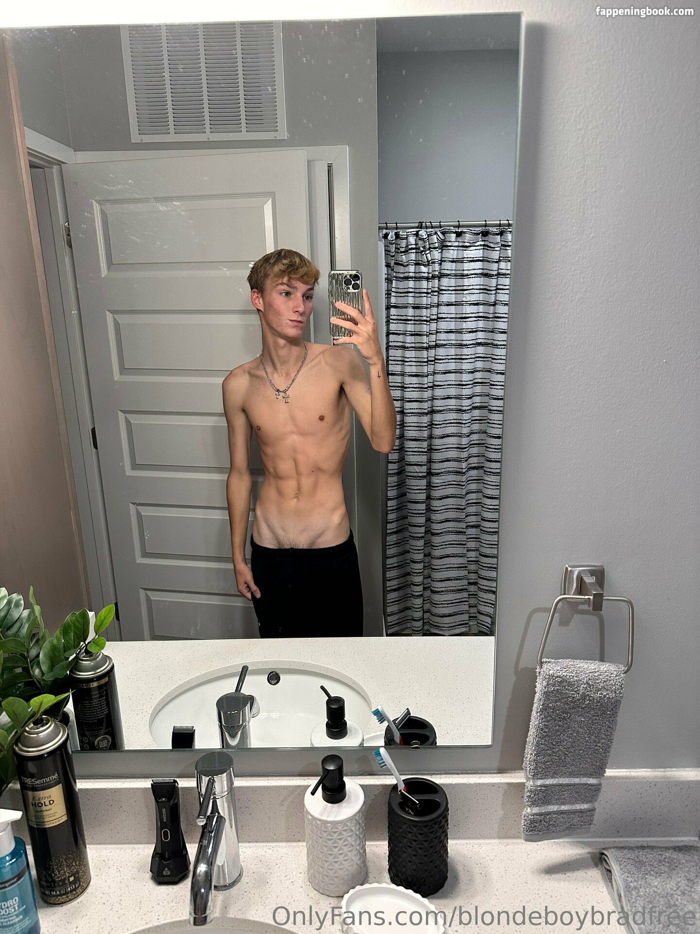 blondeboybradfree erome Latest Exclusive Leaked Photos