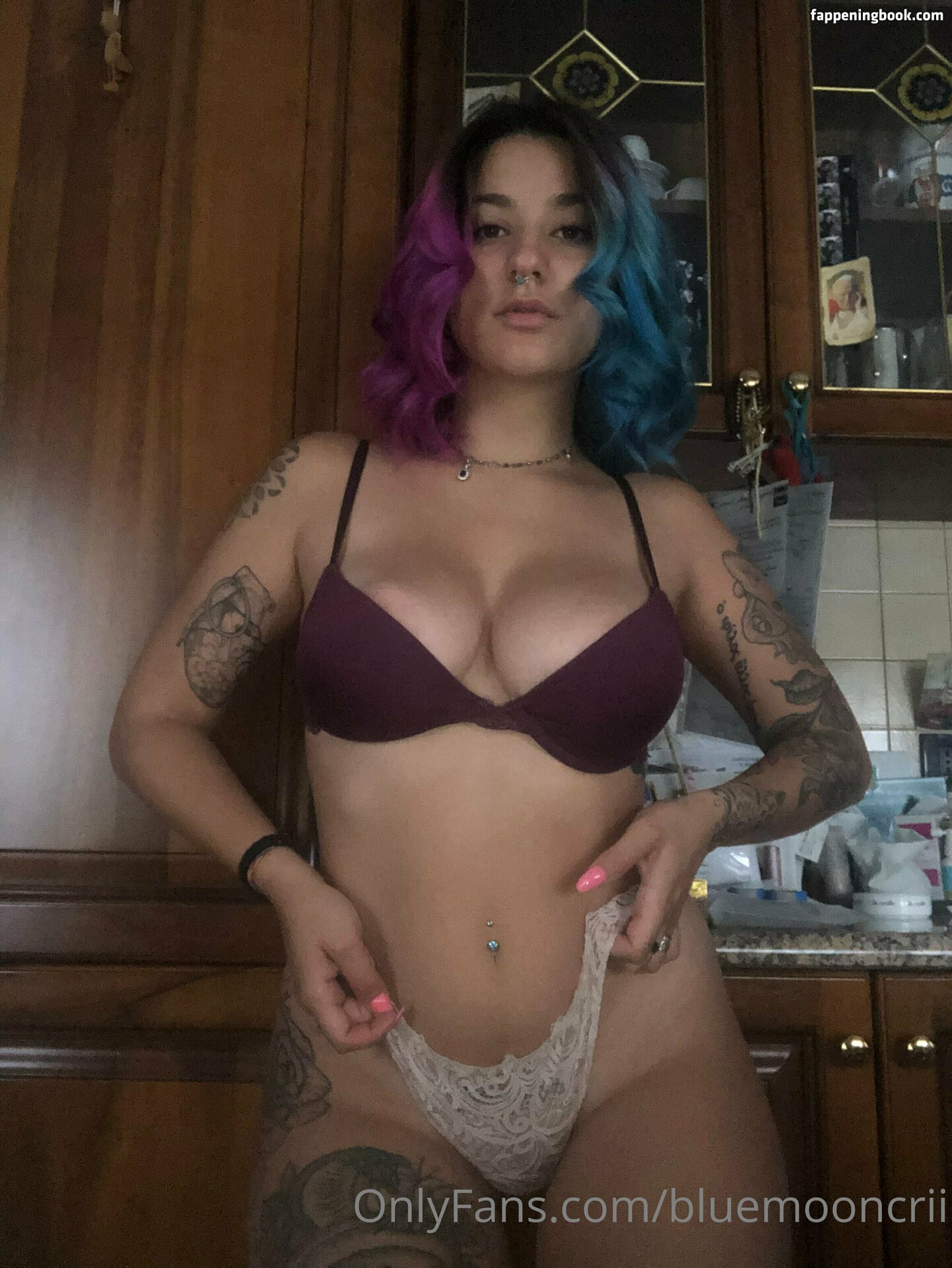 bluemooncrii Nude OnlyFans Leaks