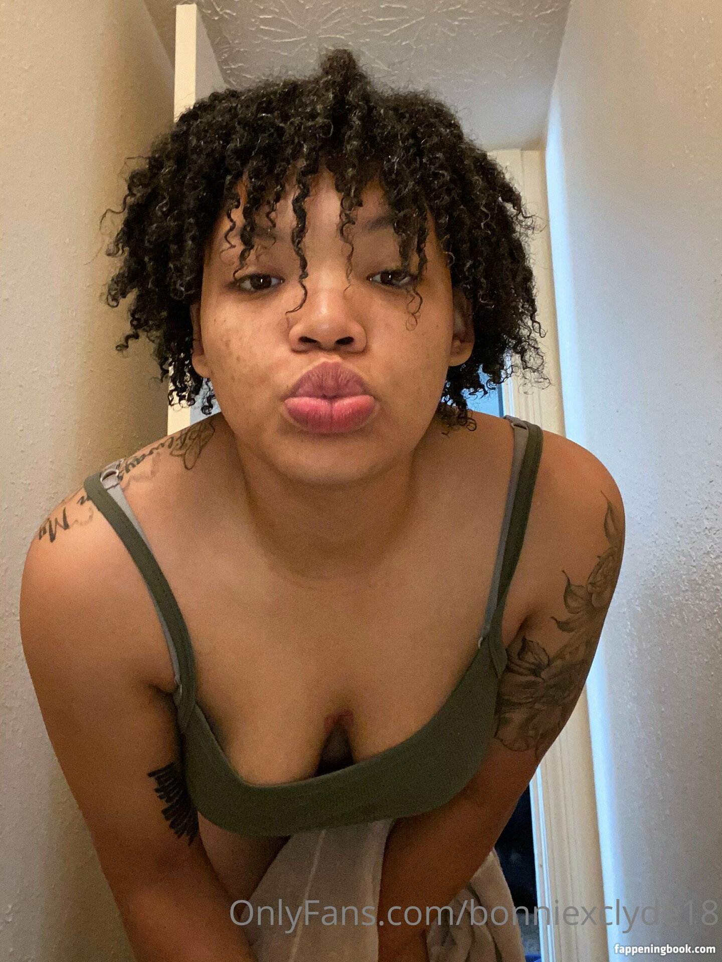 bonniexclyde18 Nude OnlyFans Leaks