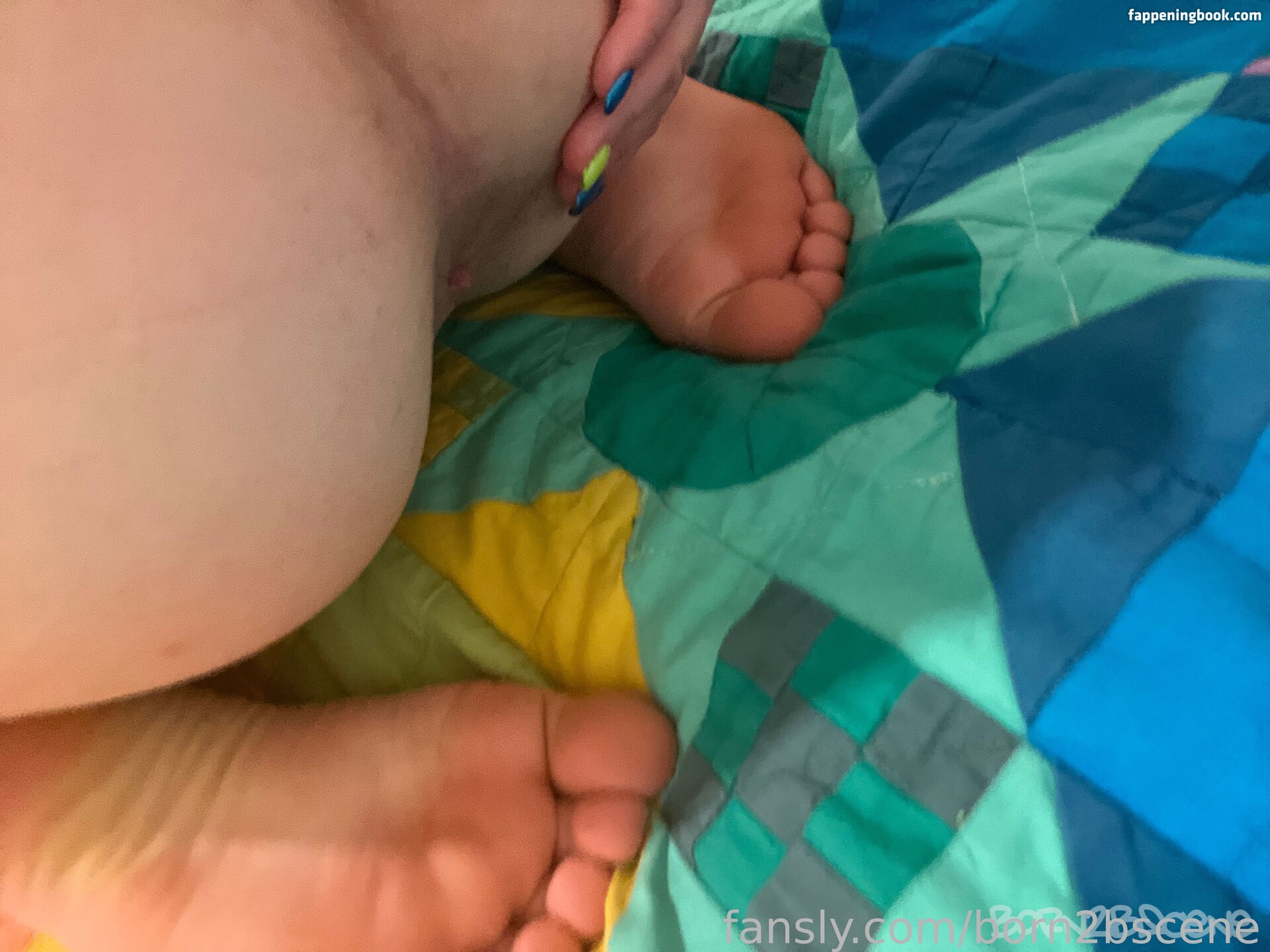 born2bscene Nude OnlyFans Leaks