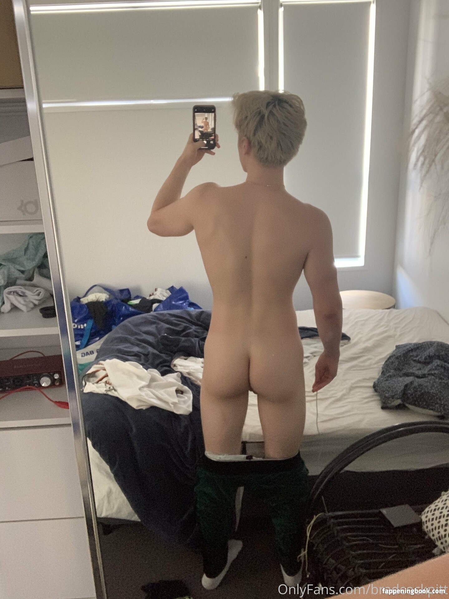 bradcockpitt Fapello Latest Exclusive Leaked Photos