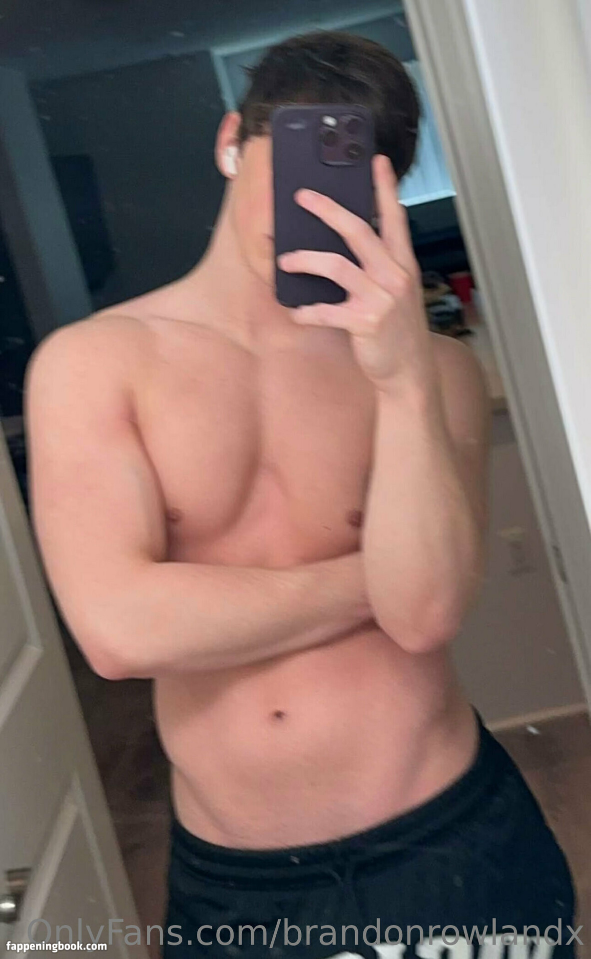 brandonrowlandx Nude OnlyFans Leaks