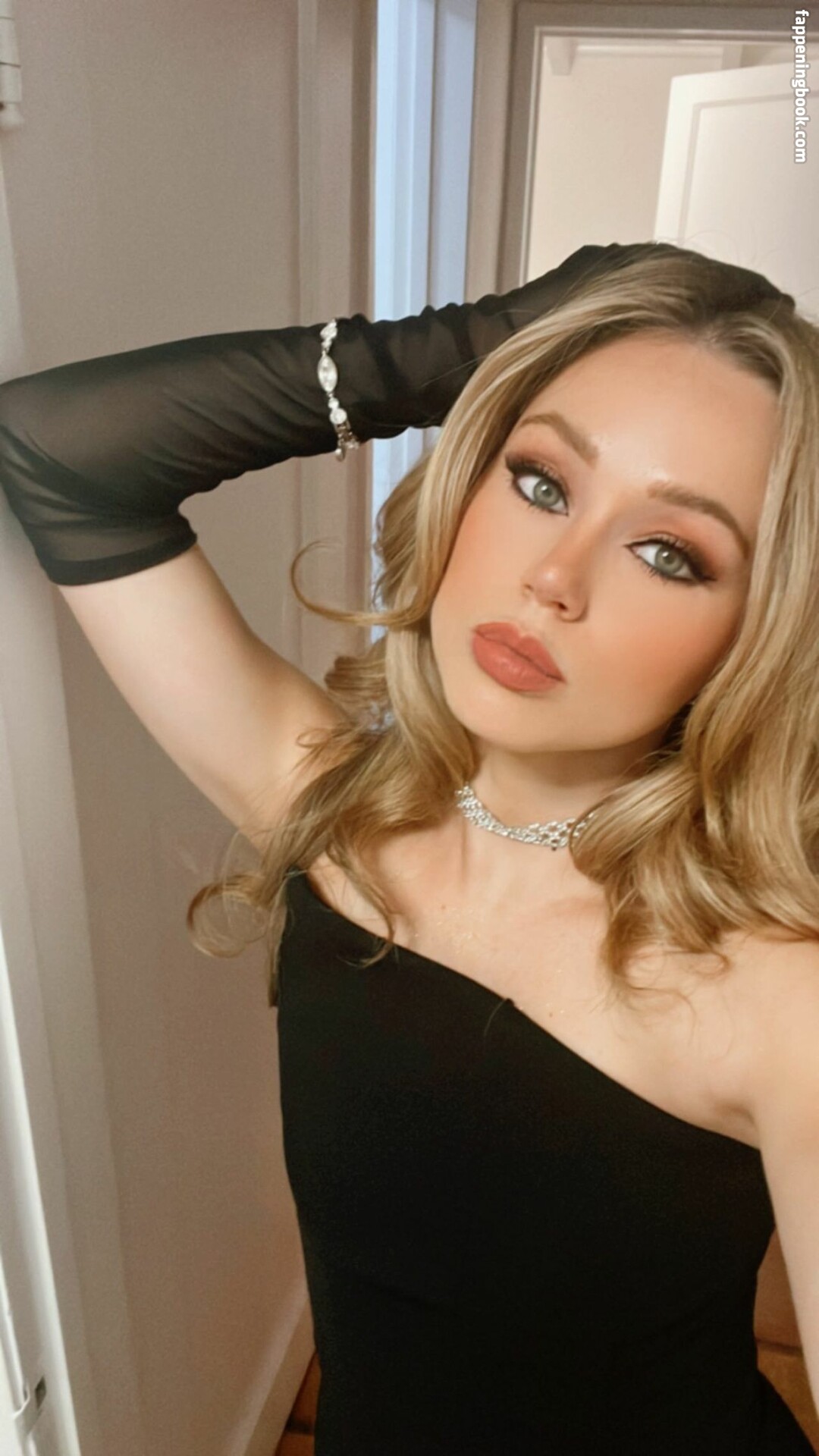 Brec Bassinger Nude The Fappening Photo 3306151 FappeningBook