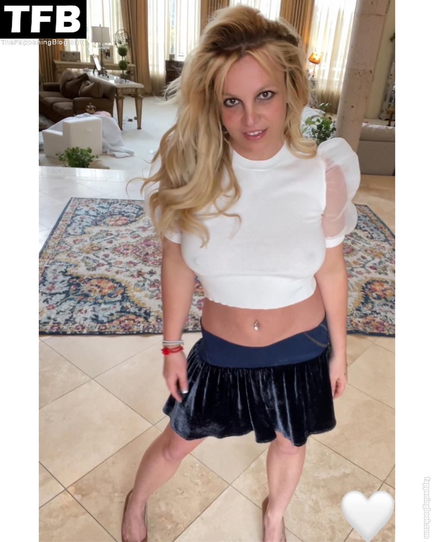 https://fappeningbook.com/photos/b/r/britney-spears/4000/3526.jpg