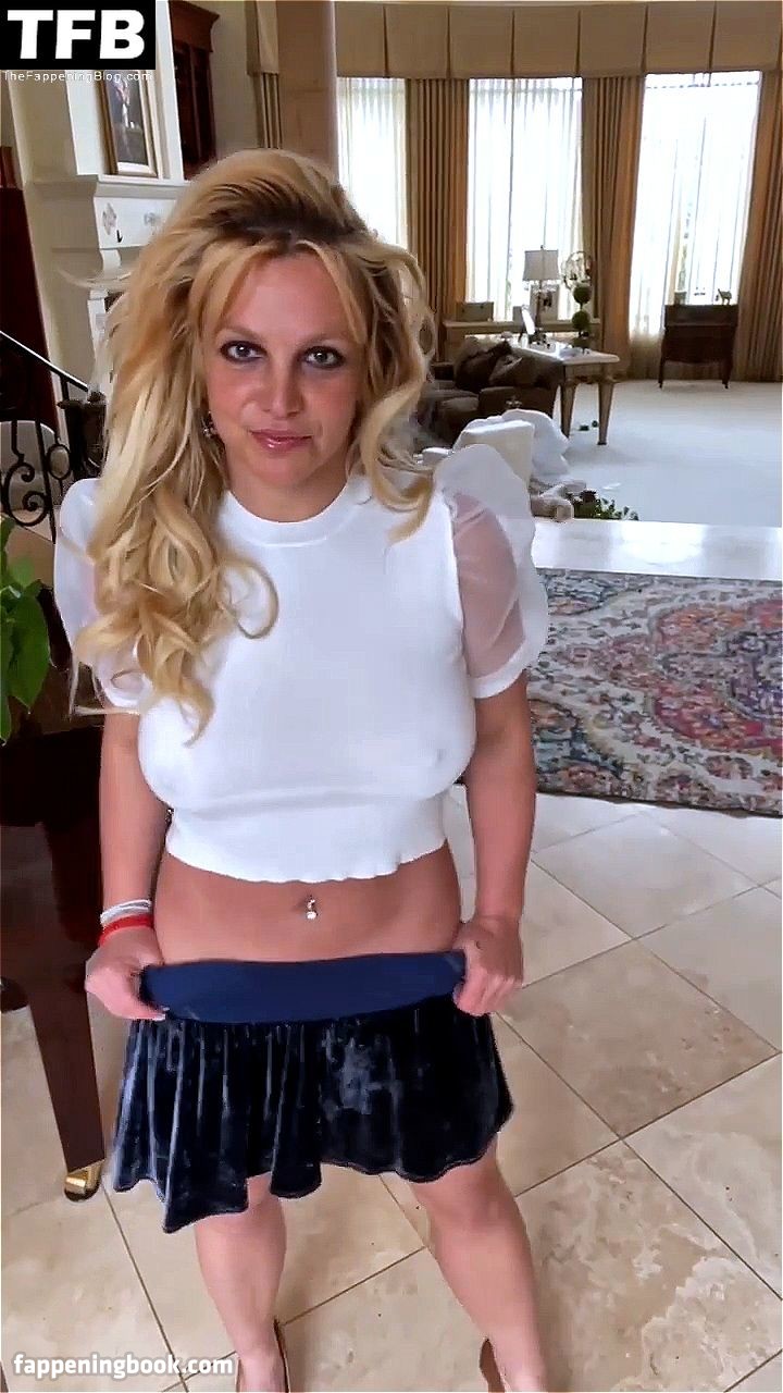 https://fappeningbook.com/photos/b/r/britney-spears/4000/3535.jpg