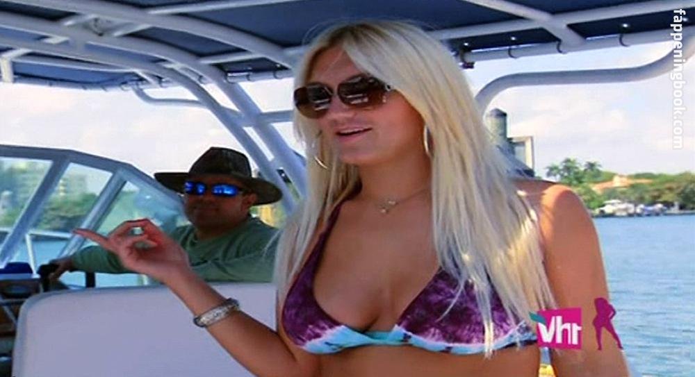 Brooke Hogan Nude