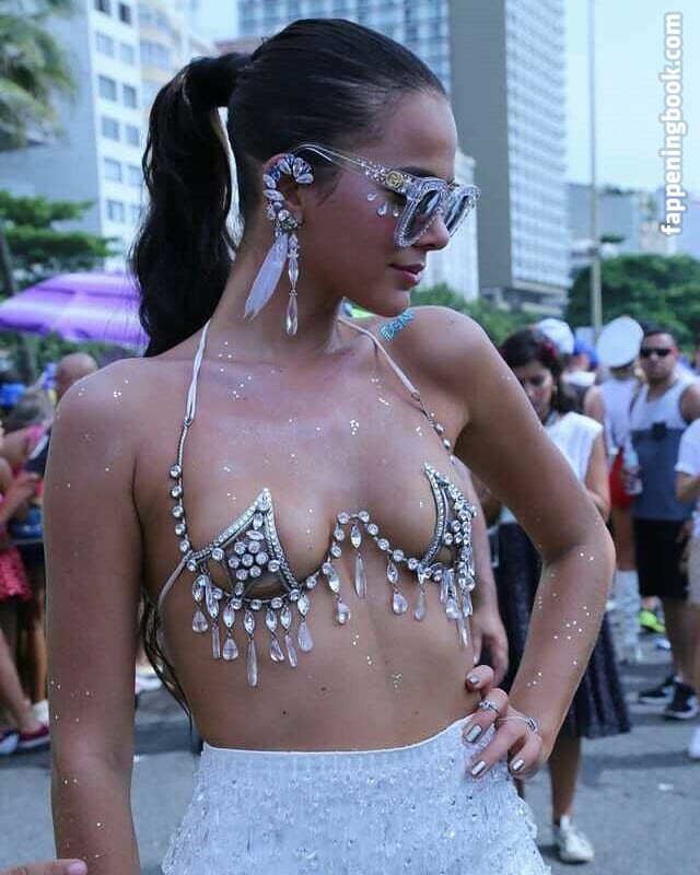 Bruna Marquezine Fapello Latest Exclusive Leaked Photos