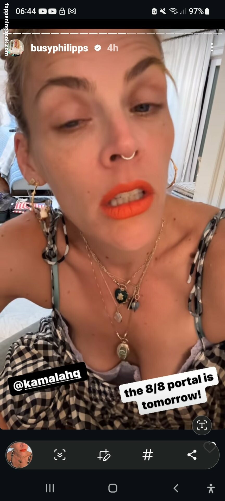 Busy Philipps erome Latest Exclusive Leaked Photos