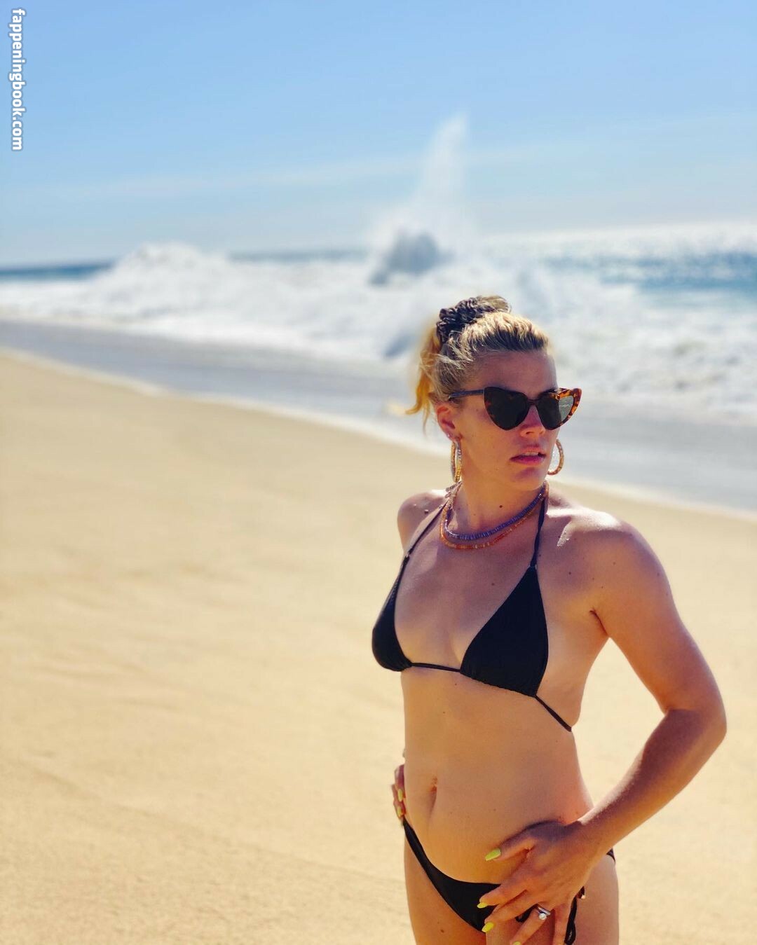 Busy Philipps erome Latest Exclusive Leaked Photos