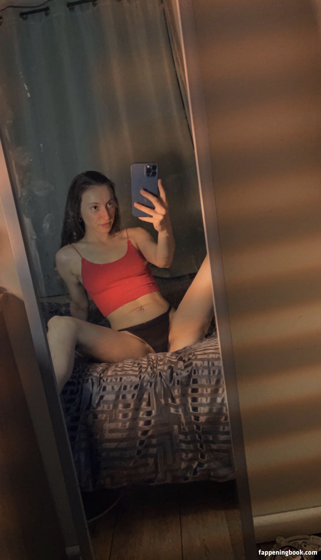 CaitlinThom Nude OnlyFans Leaks