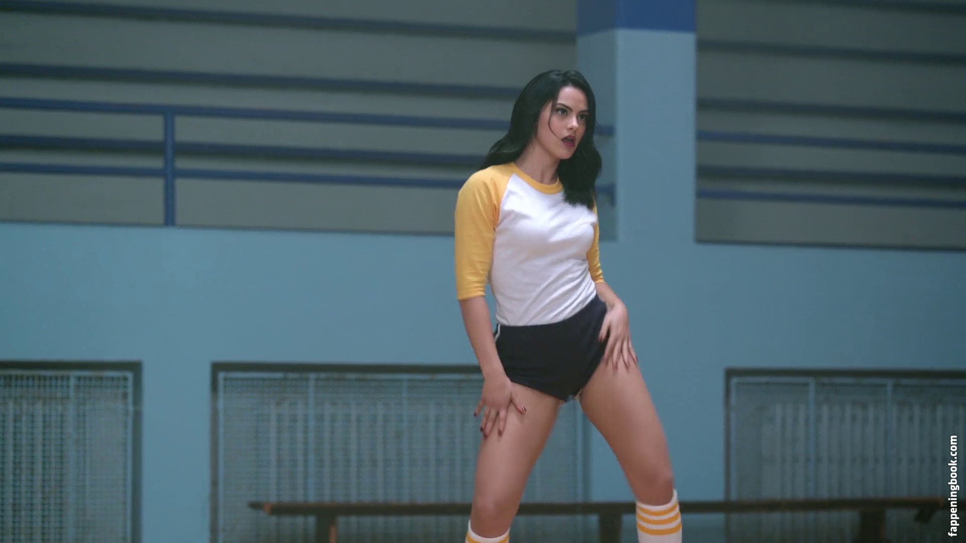 Camila Mendes Nude