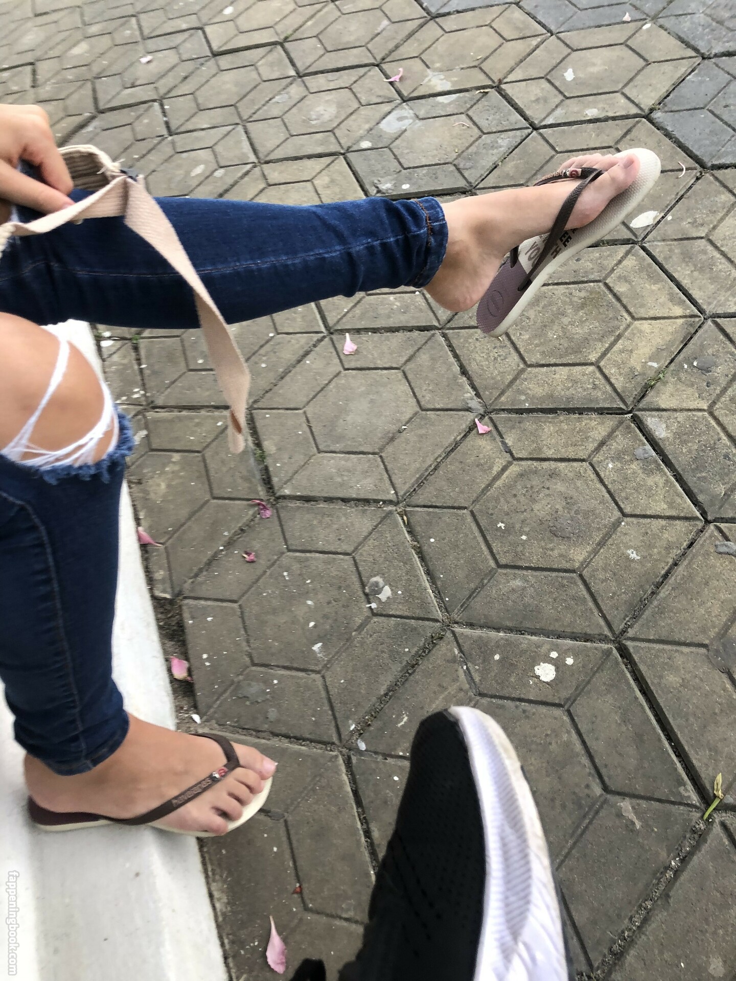 Candid Feet Nude OnlyFans Leaks