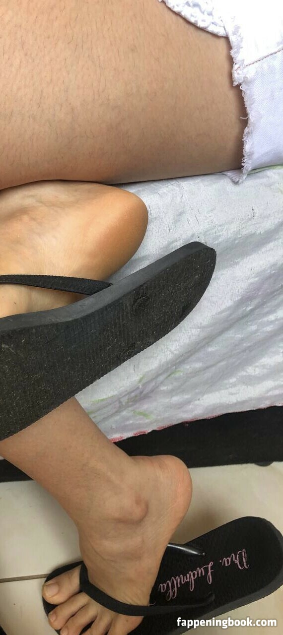 Candid Feet Nude OnlyFans Leaks