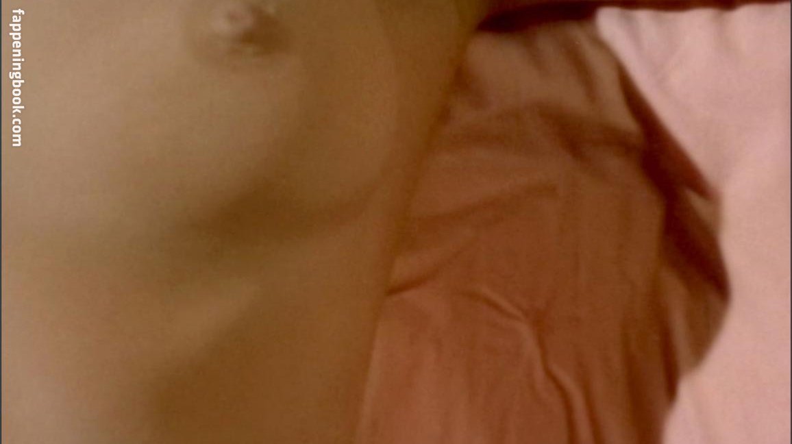 Naked Carla Gravina in Cuore di mamma < - Free porn tube at mobile phone