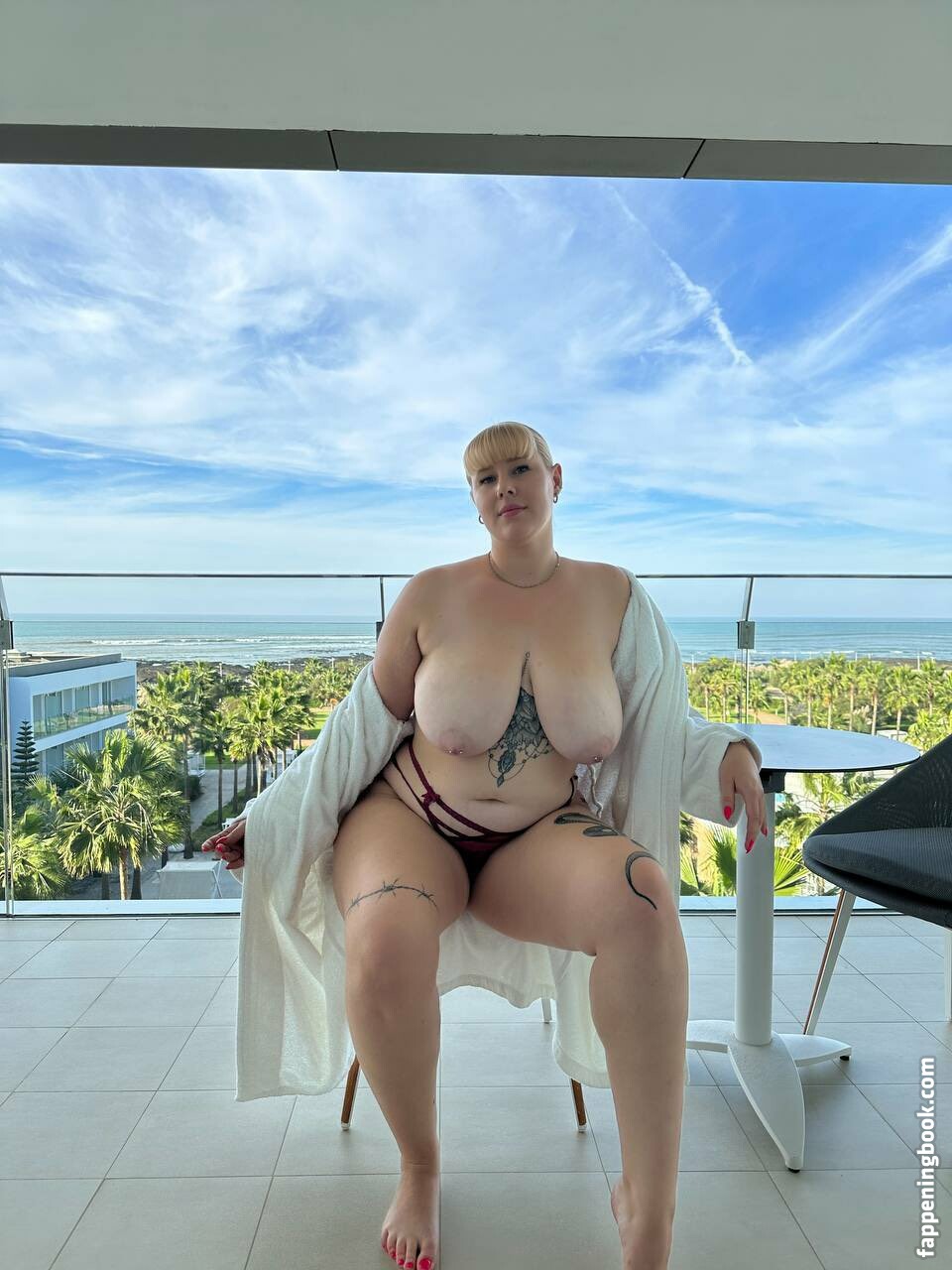 Cayla Snow Nude OnlyFans Leaks