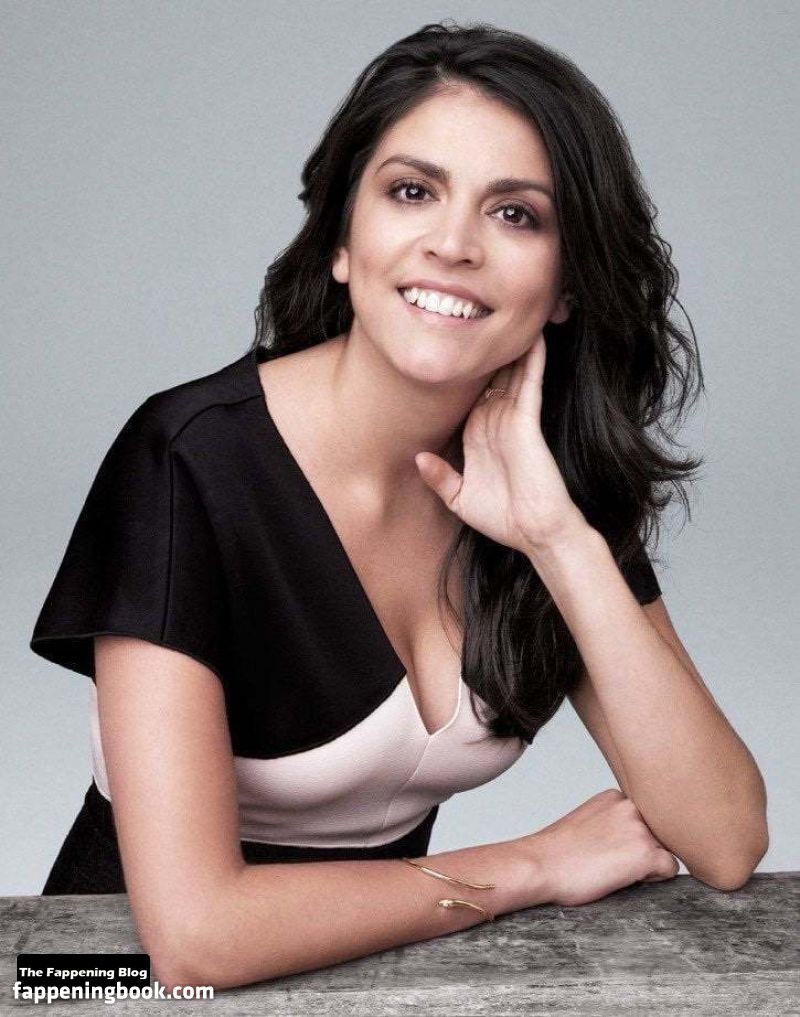 Cecily Strong Nude