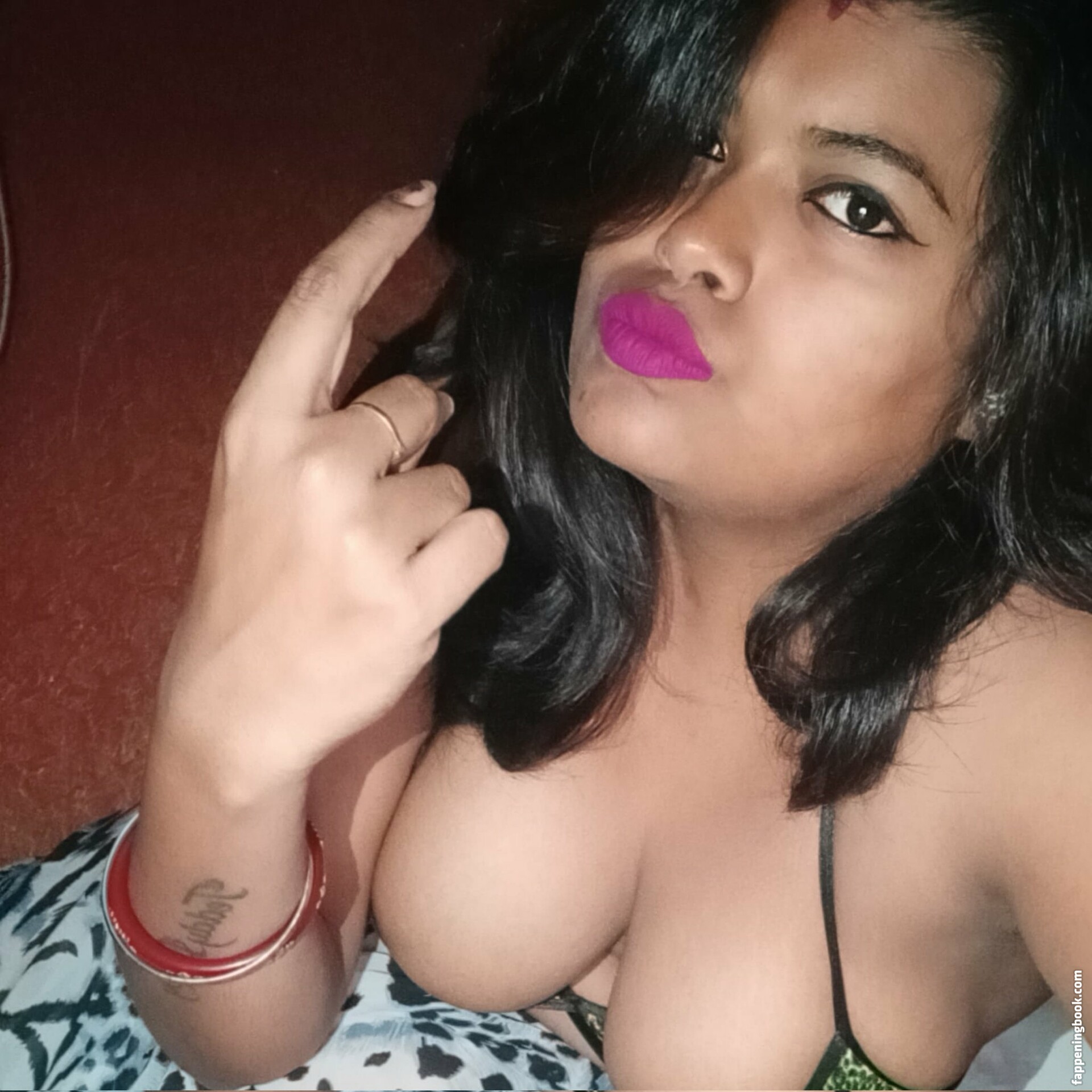 Chandrika Passionica Fapello Latest Exclusive Leaked Photos