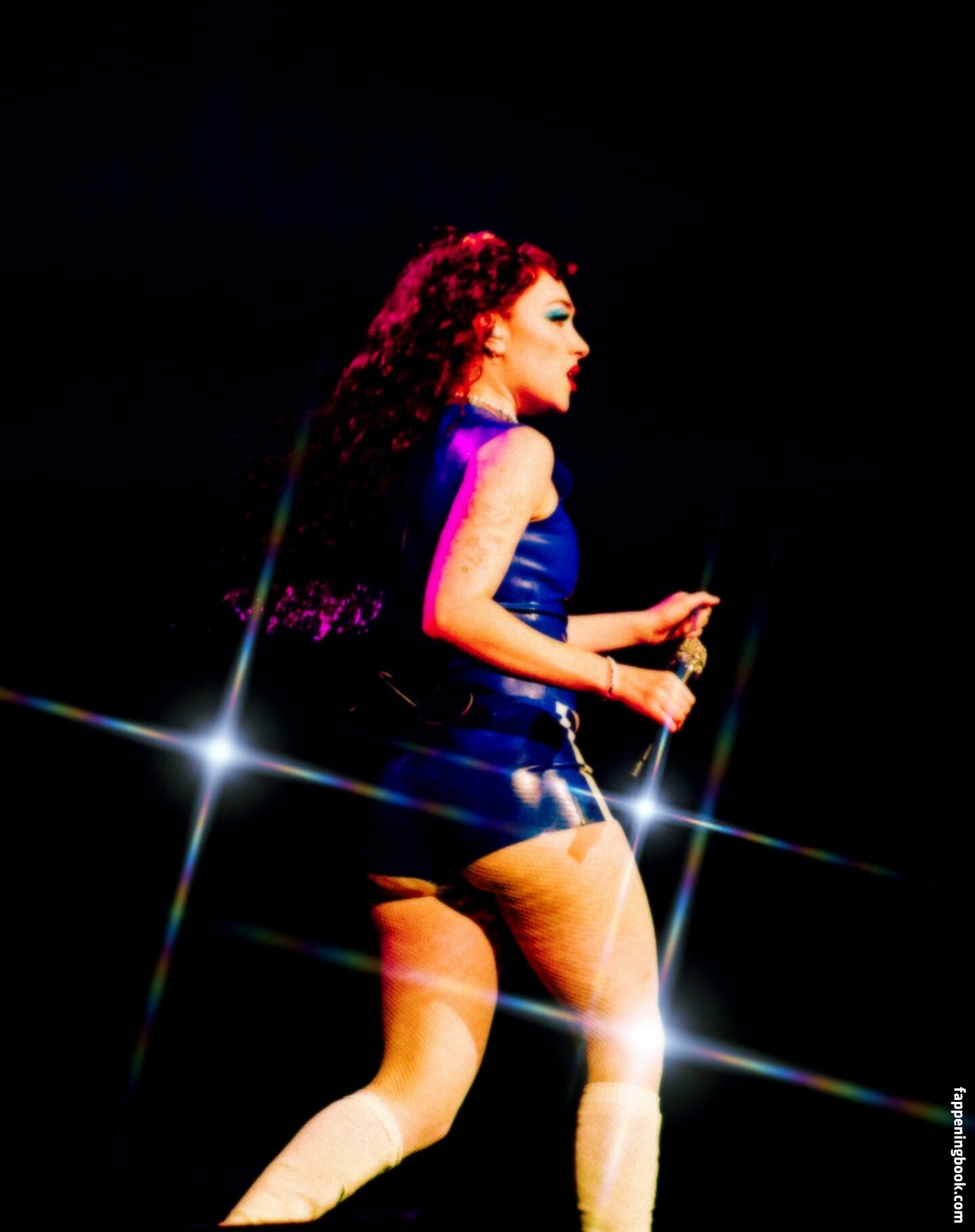 Chappell Roan Nude, OnlyFans Leaks, Fappening - FappeningBook