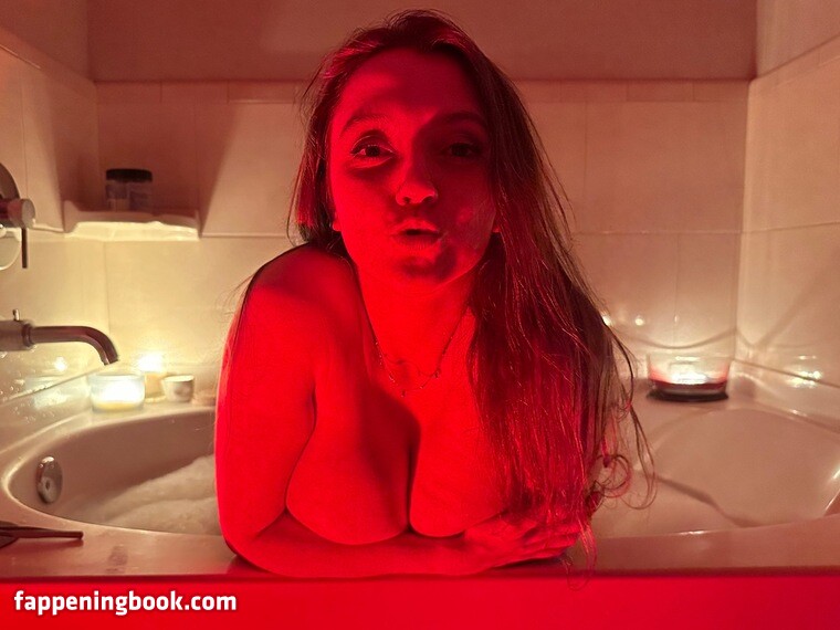 Charis Sellick Nude OnlyFans Leaks