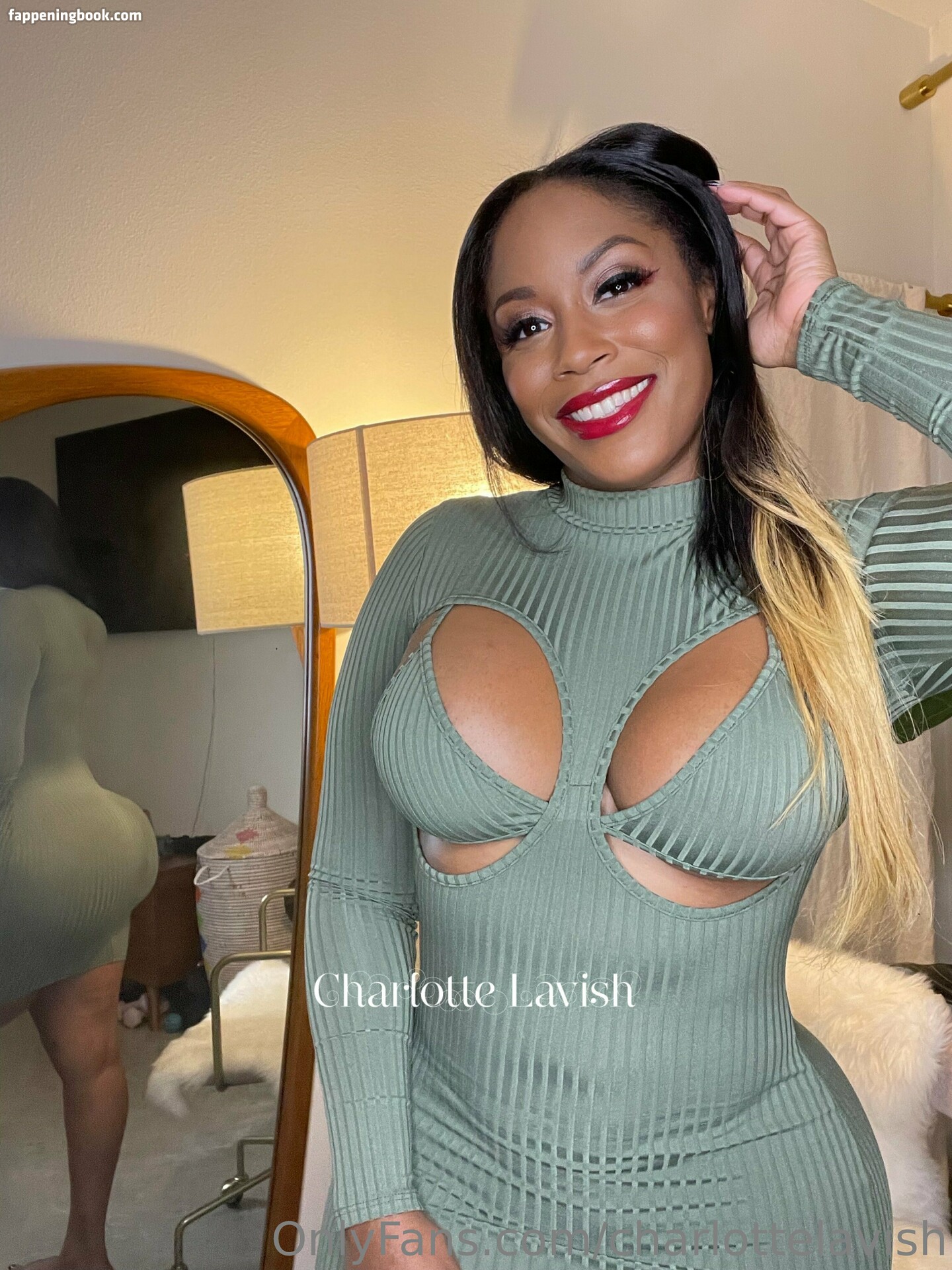 charlottelavish Nude OnlyFans Leaks