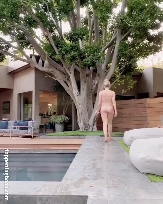Chelsea Handler Nude OnlyFans Leaks