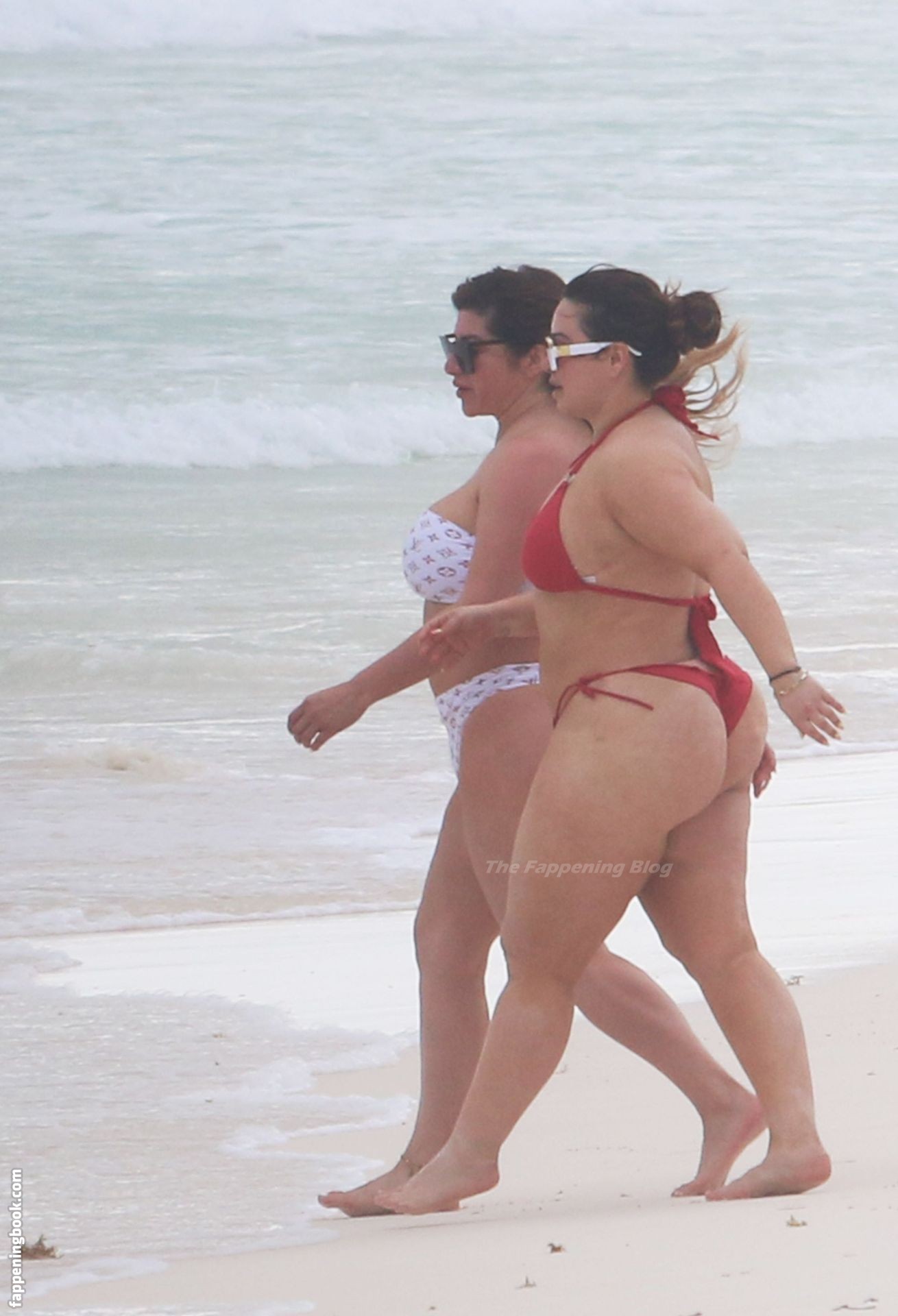 Naked pics rivera chiquis Not only. 