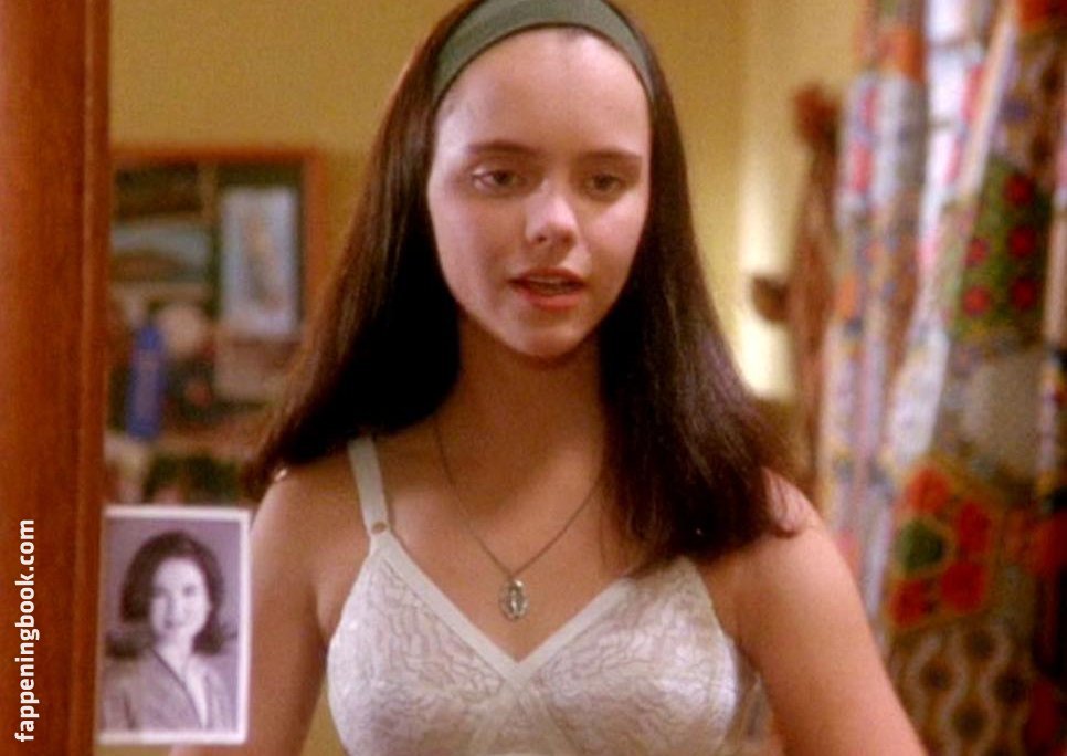 Christina Ricci Nude Sexy The Fappening Uncensored Photo 12