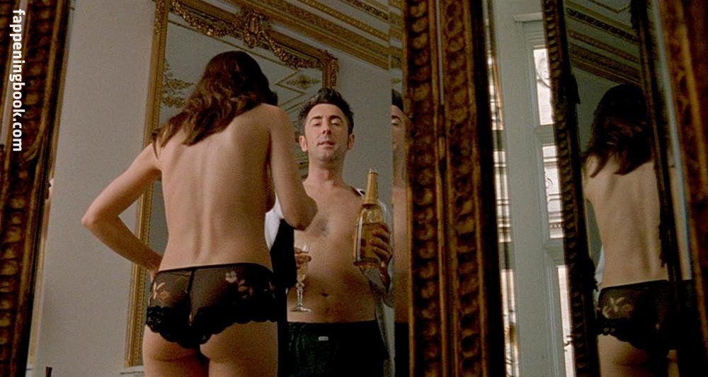Claire Forlani Nude