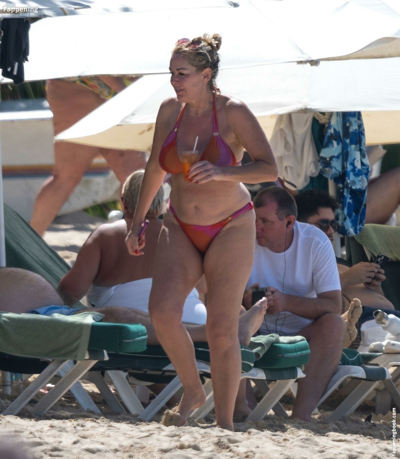 Claire Sweeney Fapello Latest Exclusive Leaked Photos