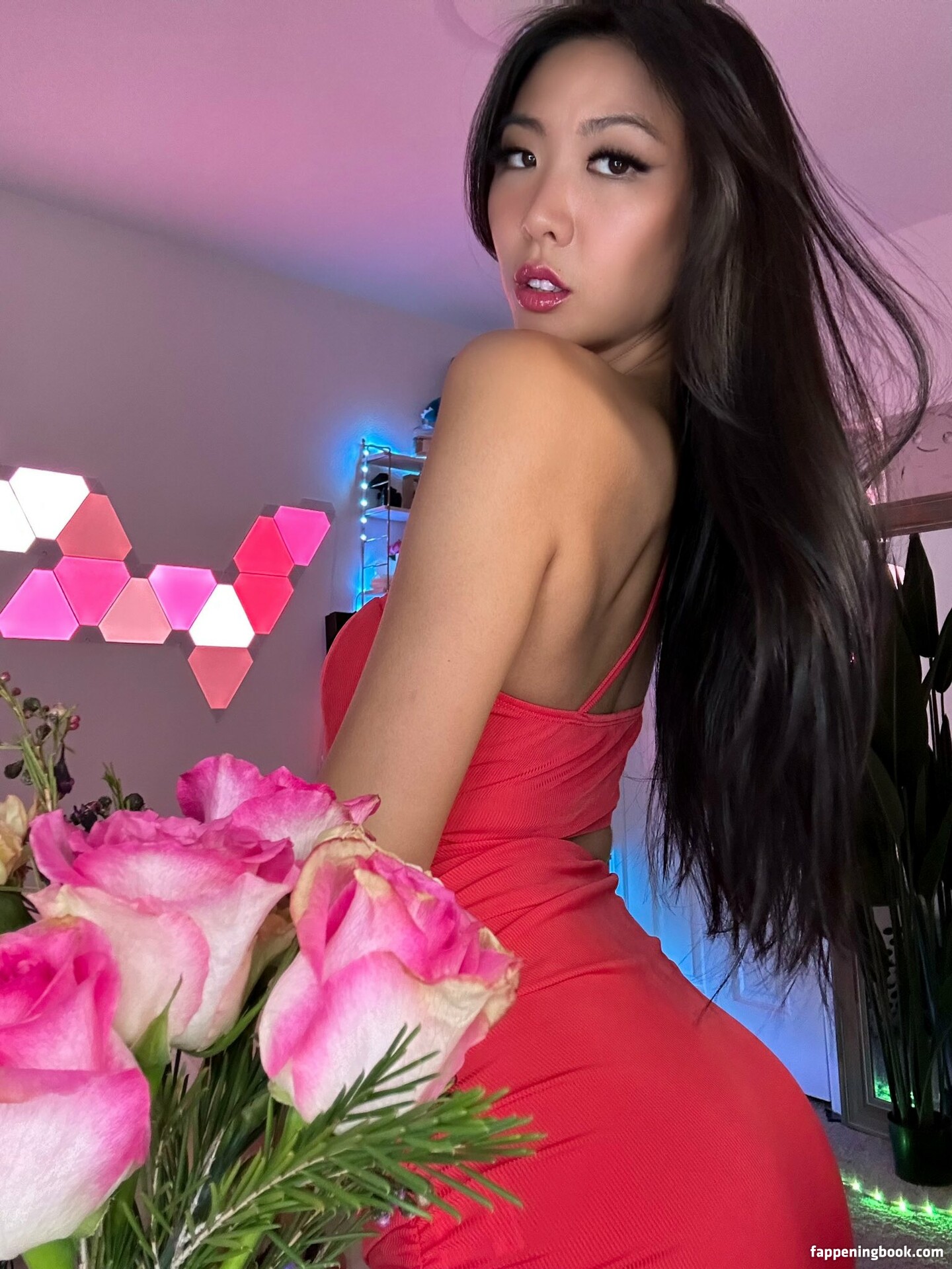 Classic_Christinee Nude OnlyFans Leaks