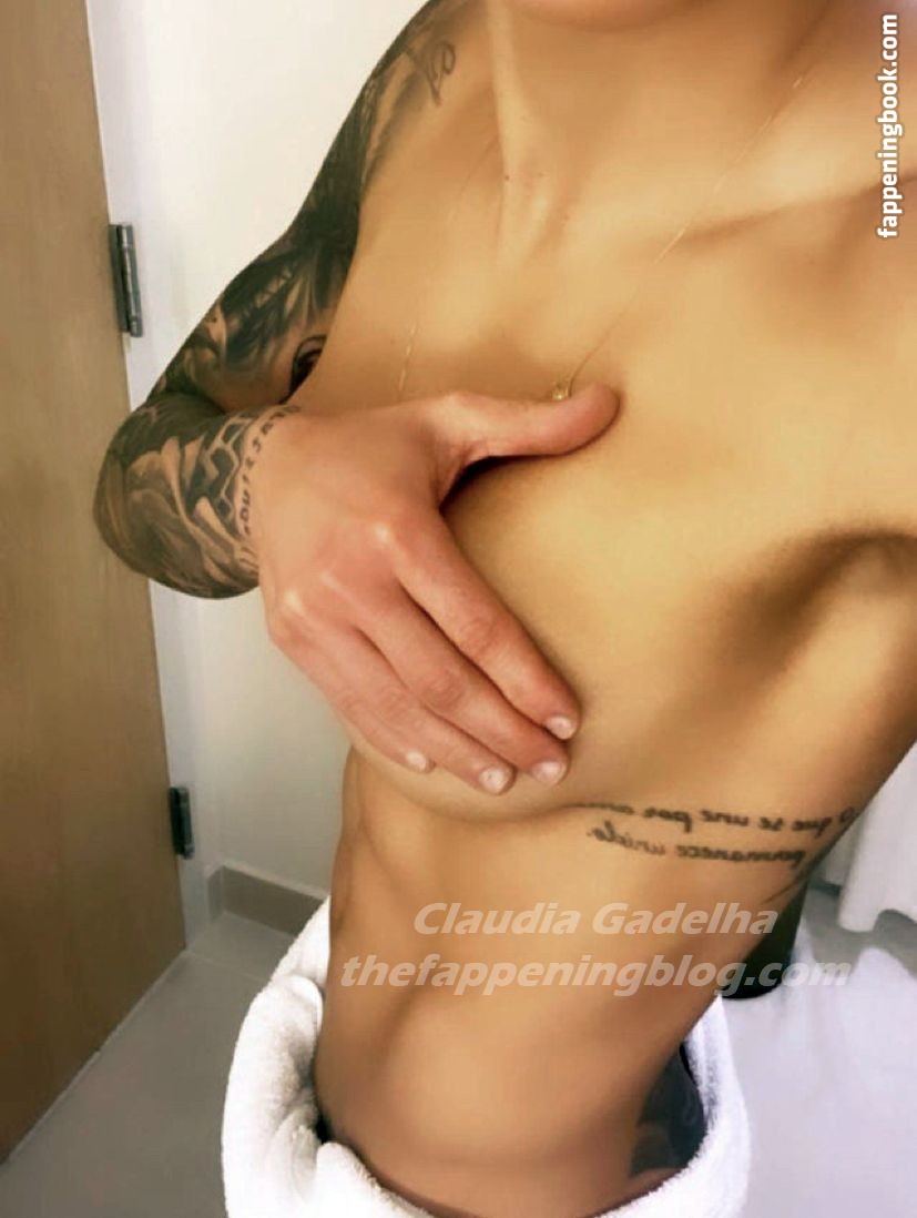 Claudia Gadelha Nude