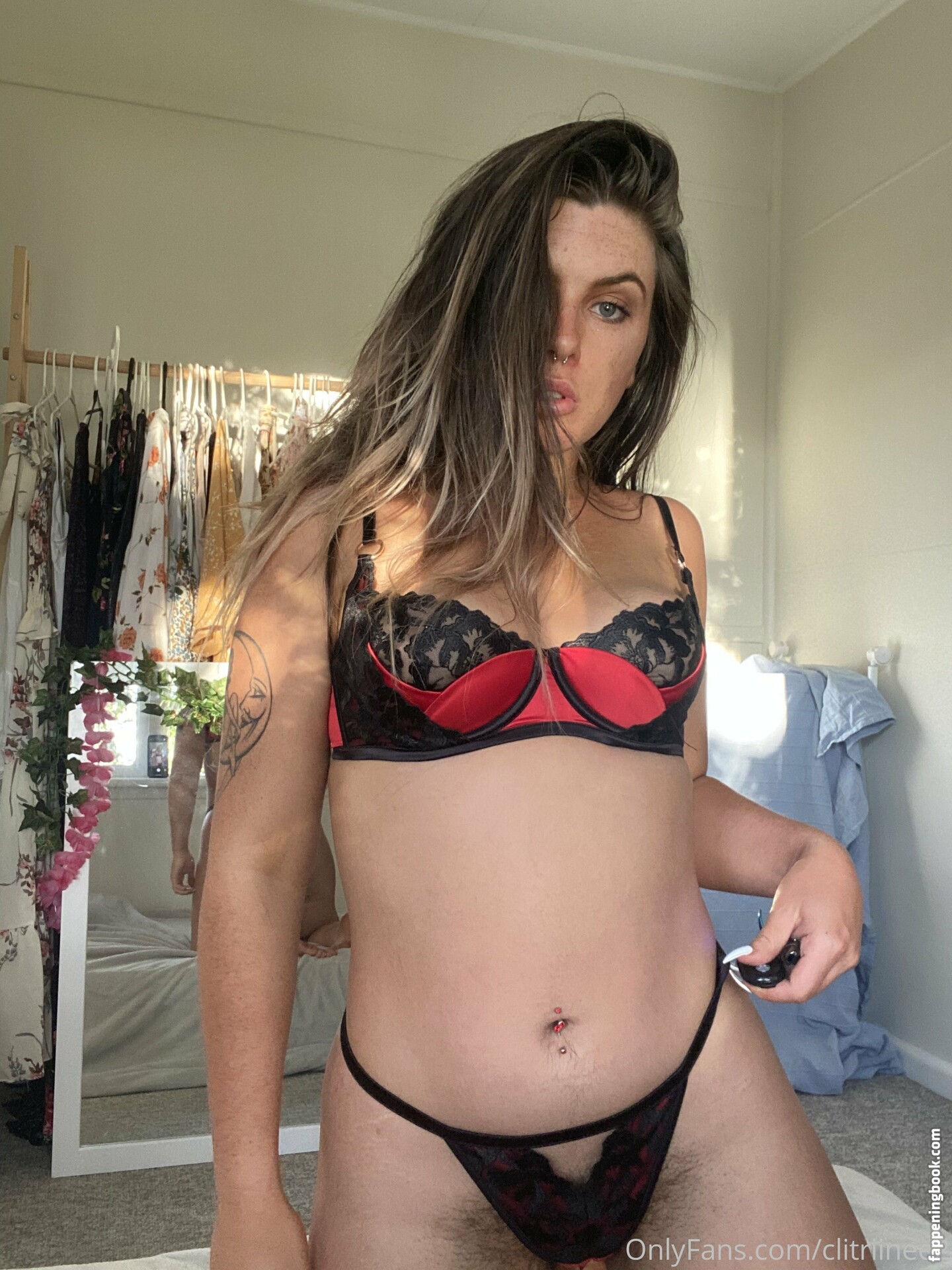 clitriinee2 Nude OnlyFans Leaks