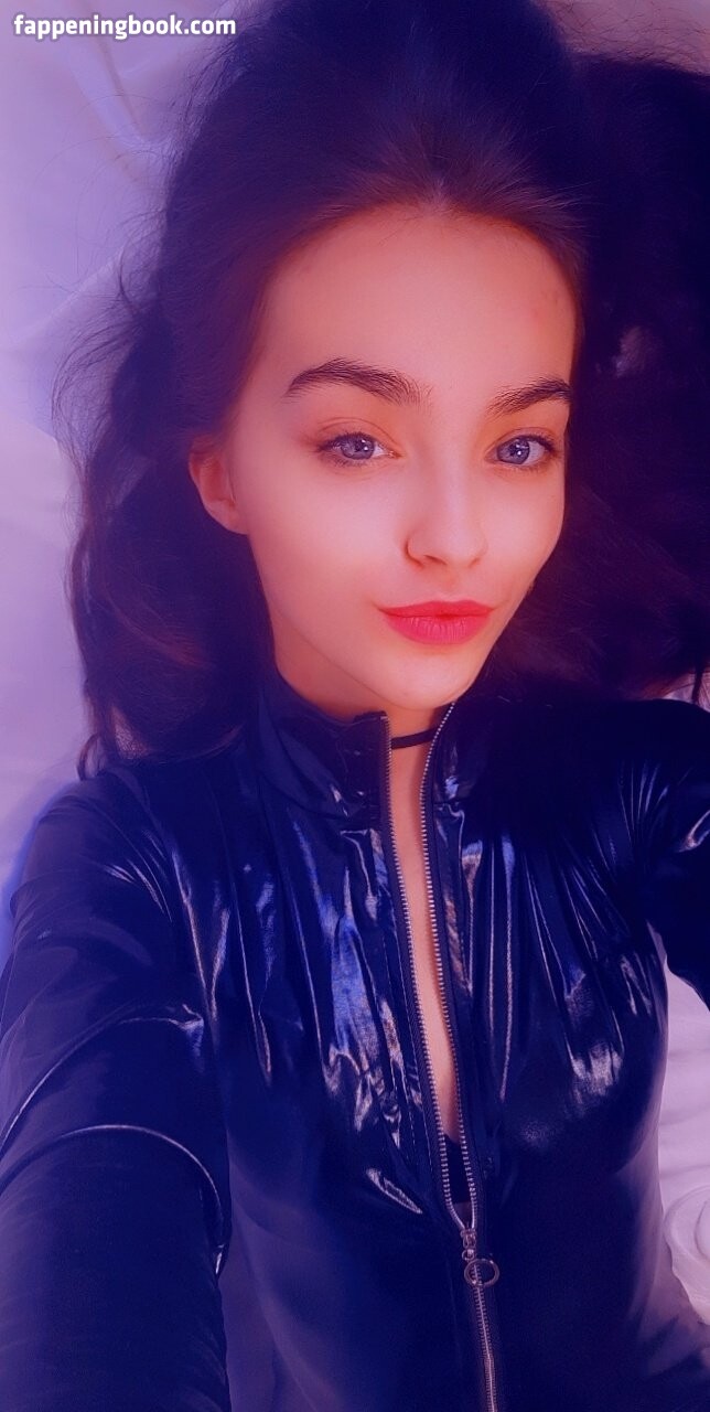 CrazyLittleJazzy Nude