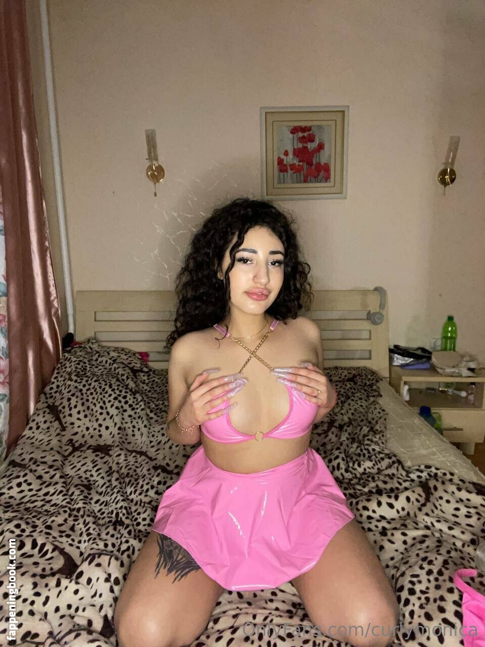 curlymonica Nude OnlyFans Leaks