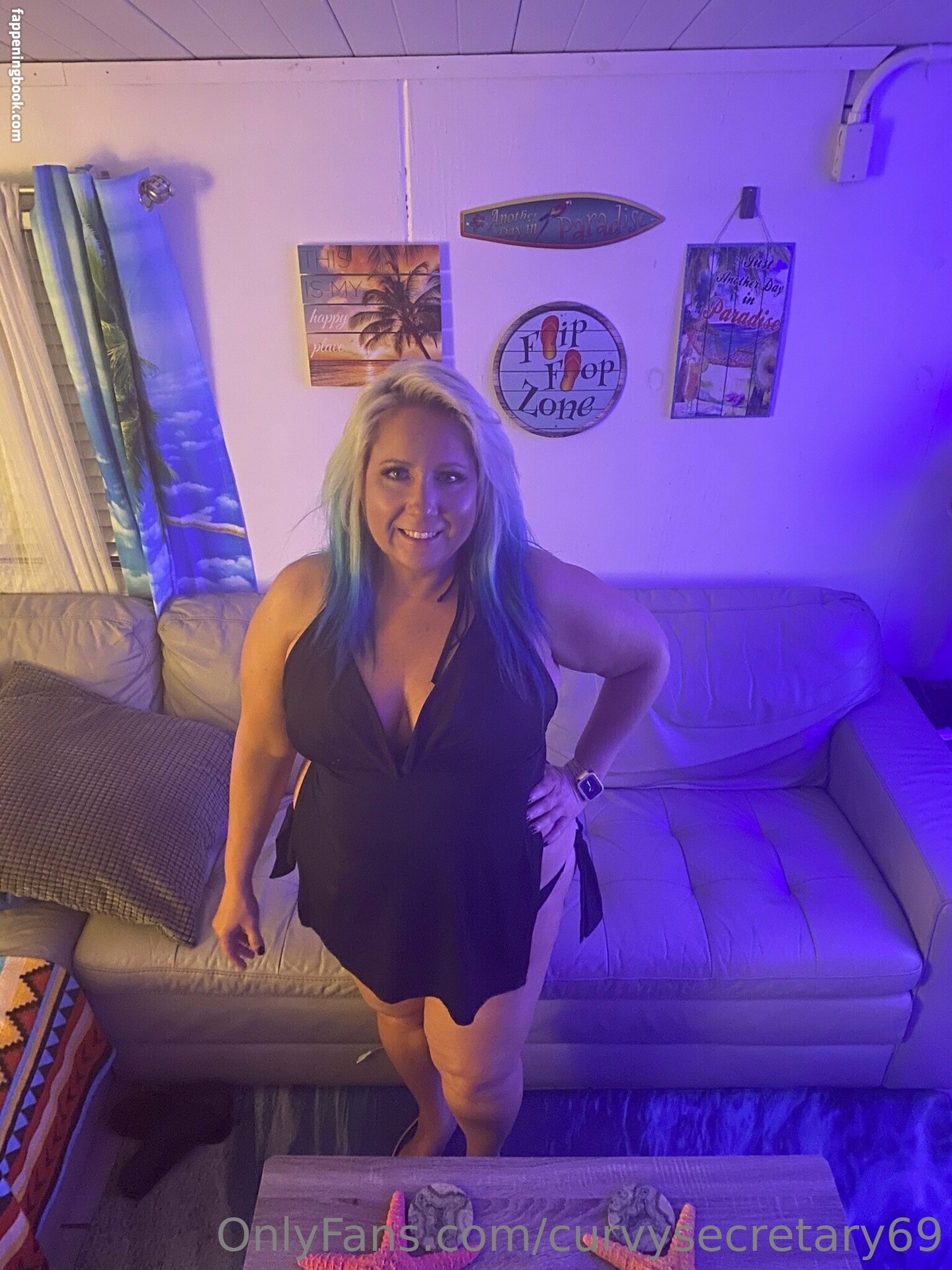 curvysecretary69 Nude OnlyFans Leaks