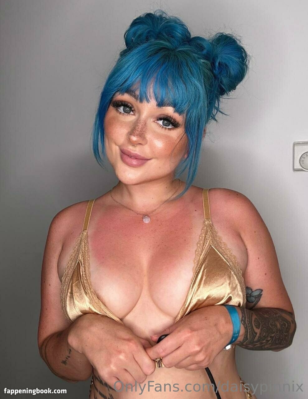 daisypinnix Nude OnlyFans Leaks