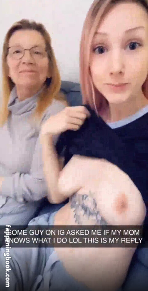 Daughter_Mother Nude