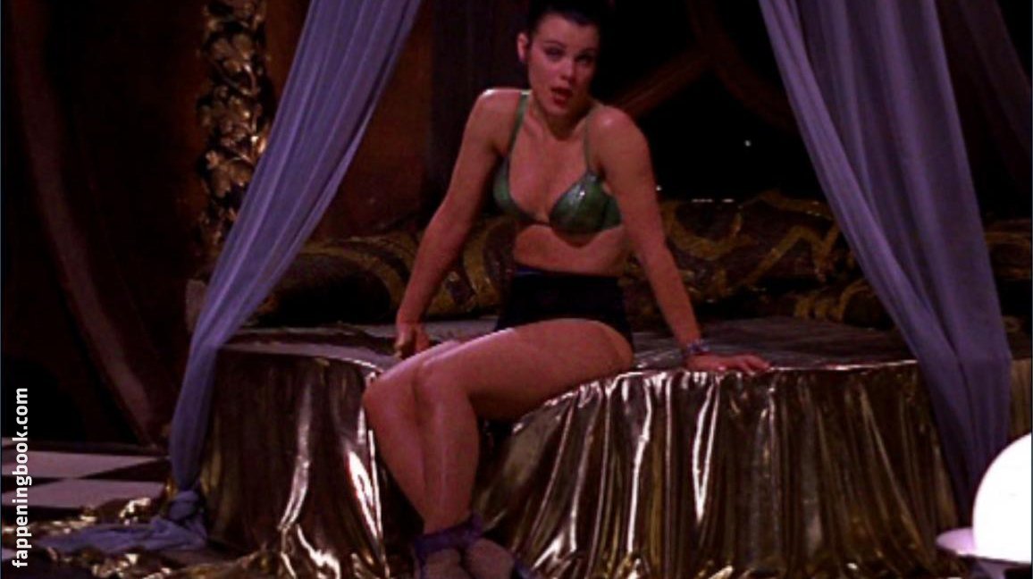 Debi Mazar Nude