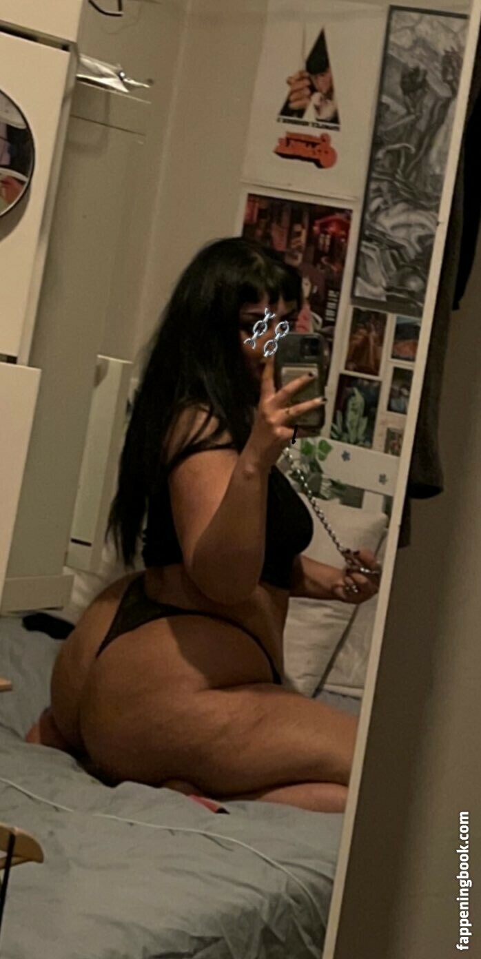 decaypixie Nude OnlyFans Leaks