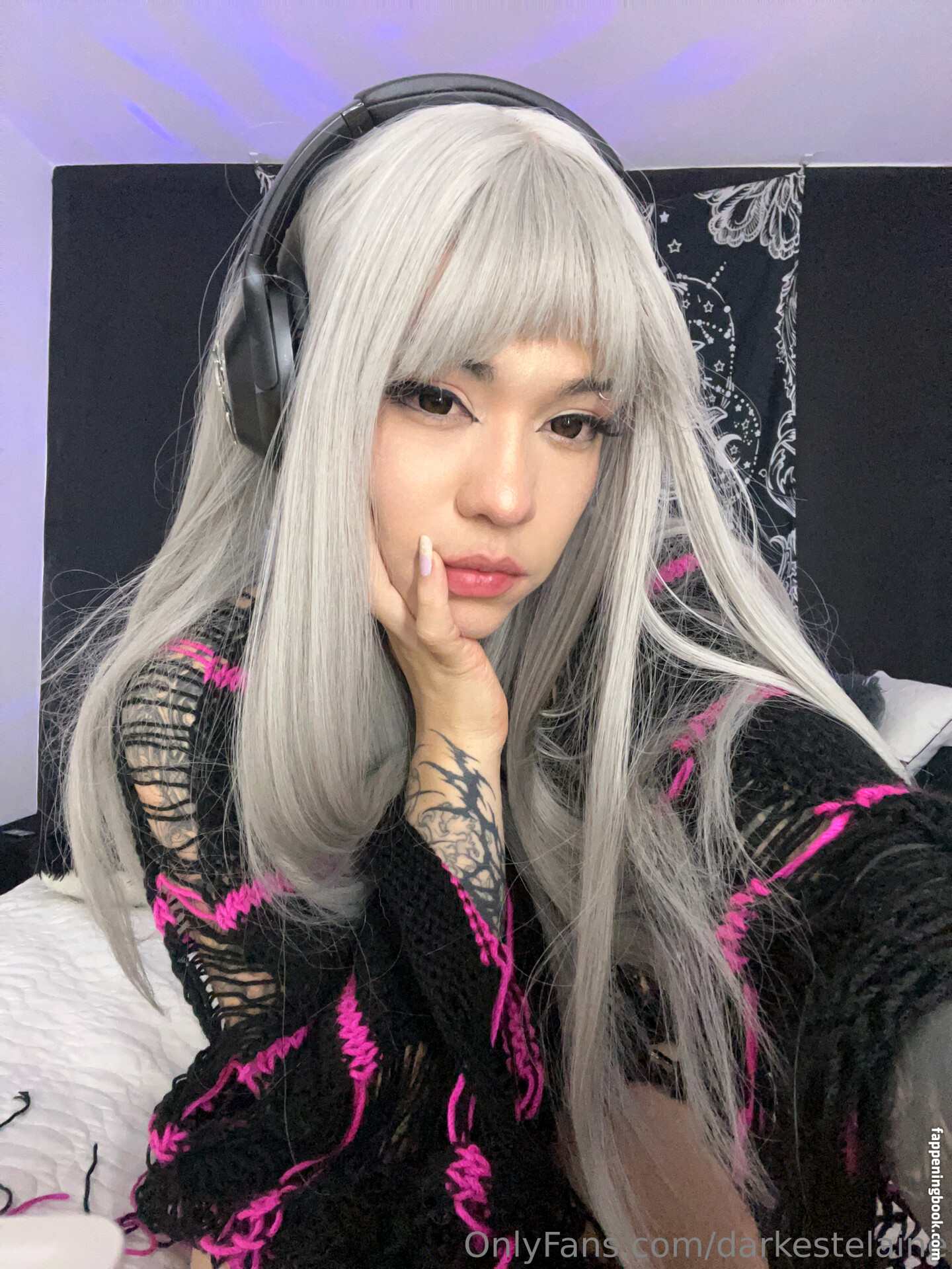 definitelylanie Nude OnlyFans Leaks