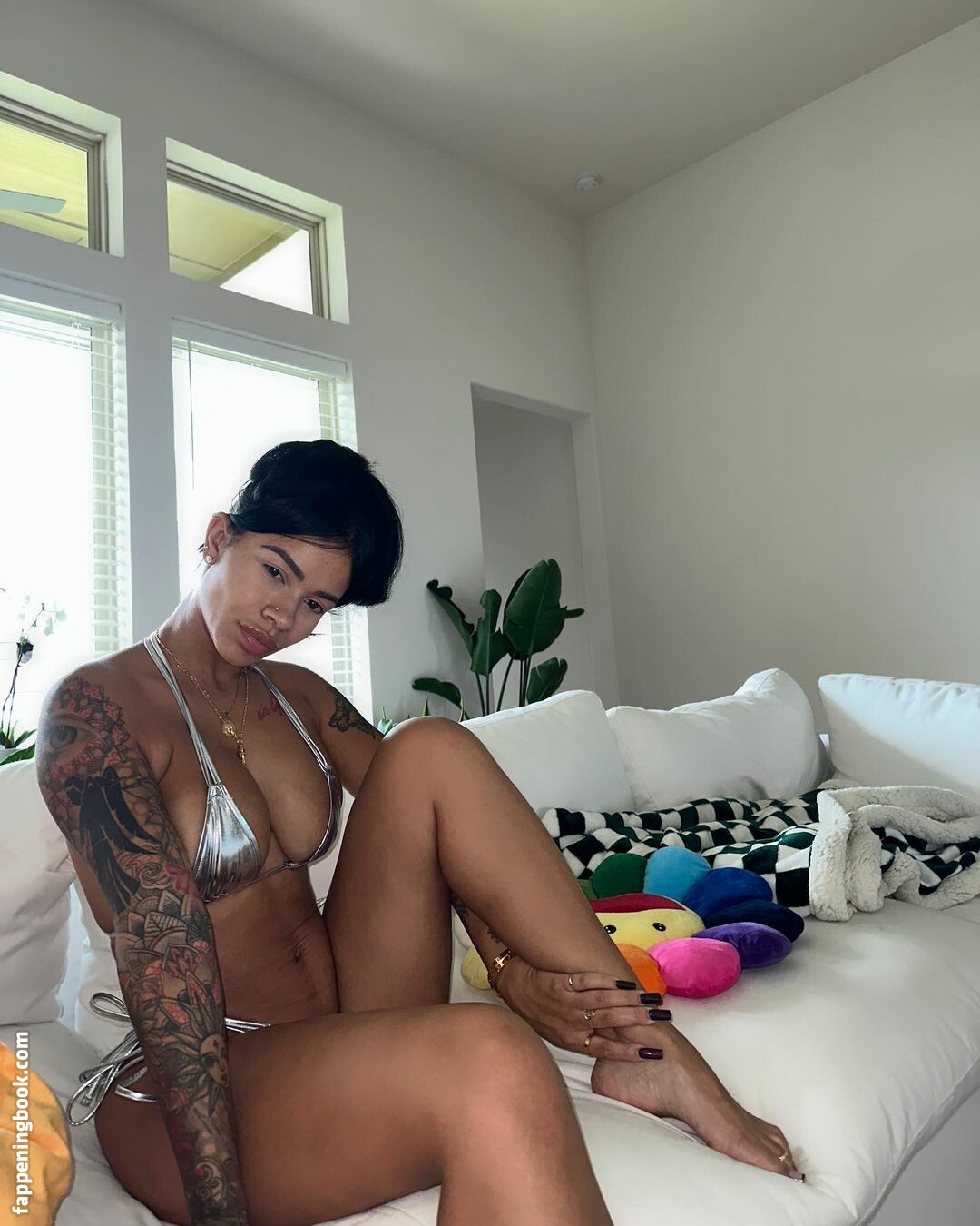 dejanicolehiott Nude