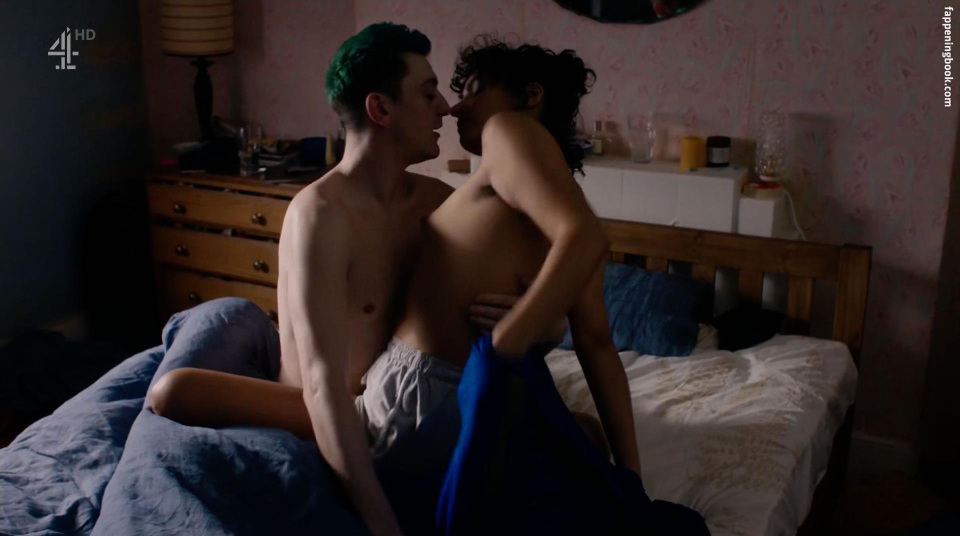 Desiree akhavan naked