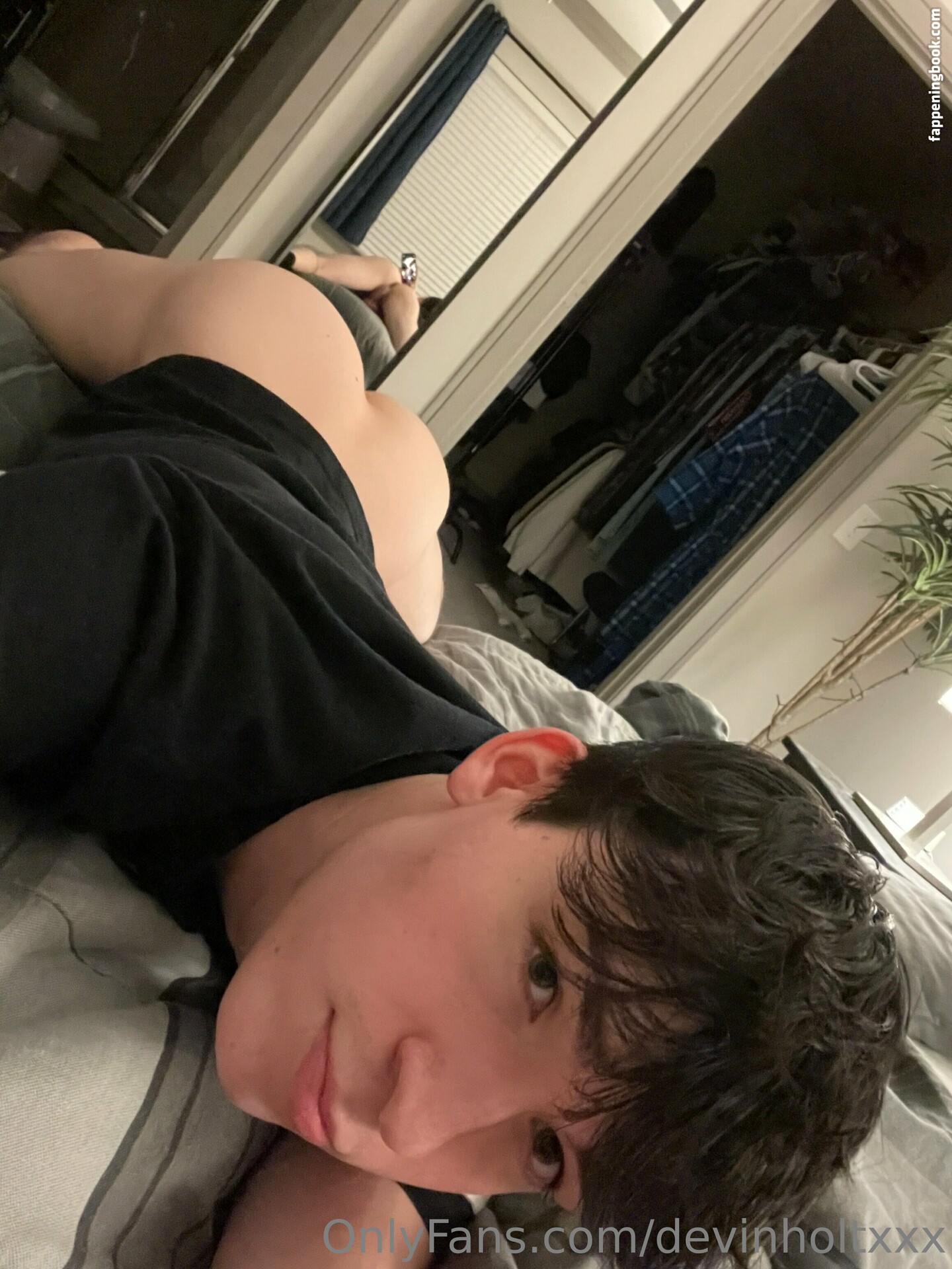 devinholtxxx Nude OnlyFans Leaks