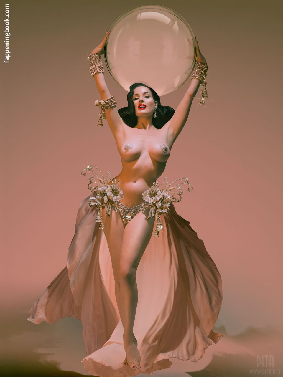 Dita Von Teese Creepy Spice Nude Onlyfans Leaks The Fappening