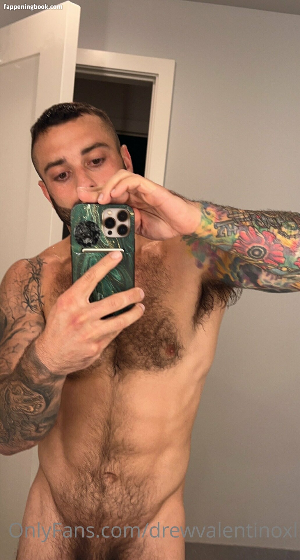 drewvalentinoxl Nude OnlyFans Leaks