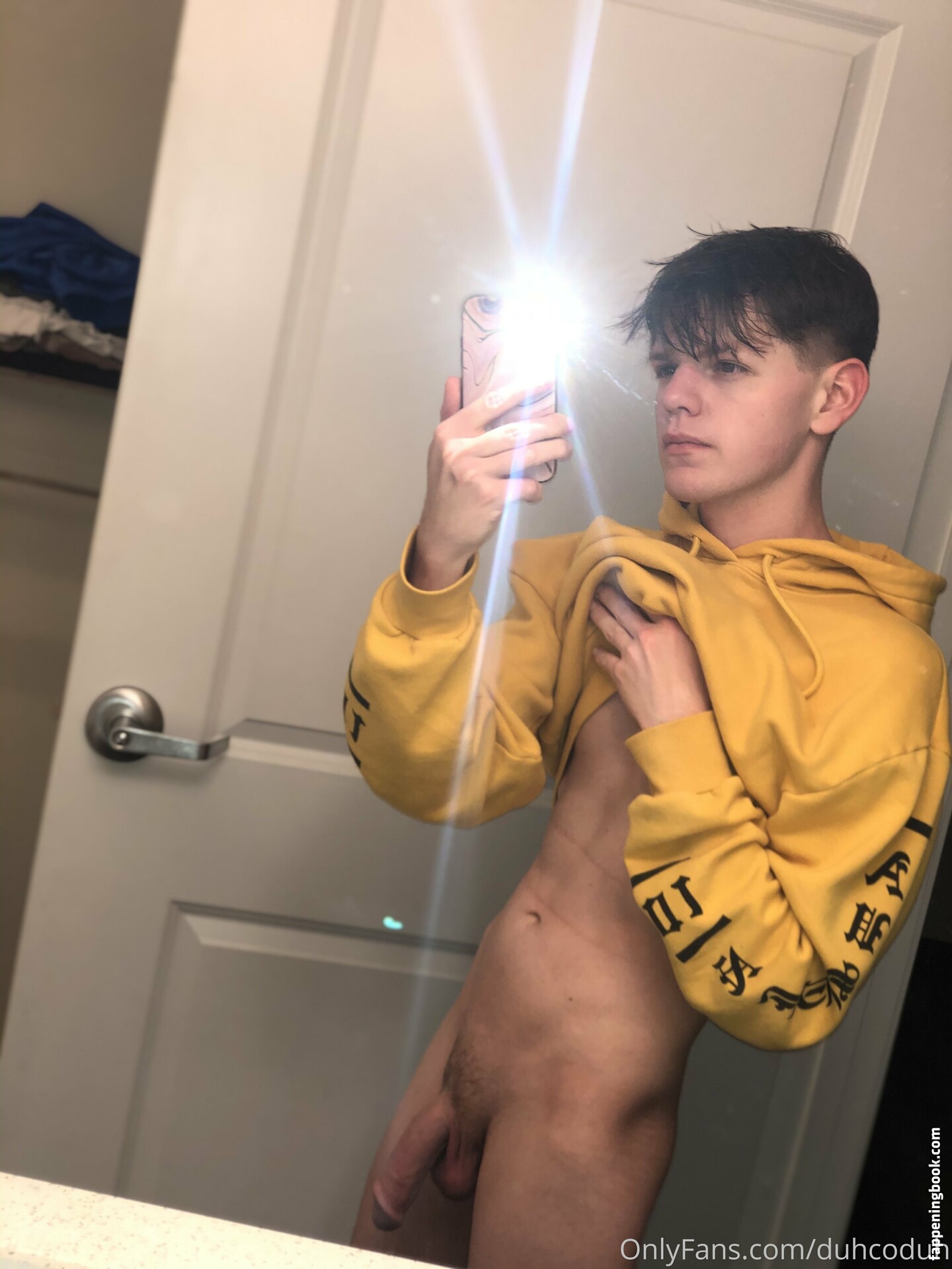 duhcoduh Nude OnlyFans Leaks