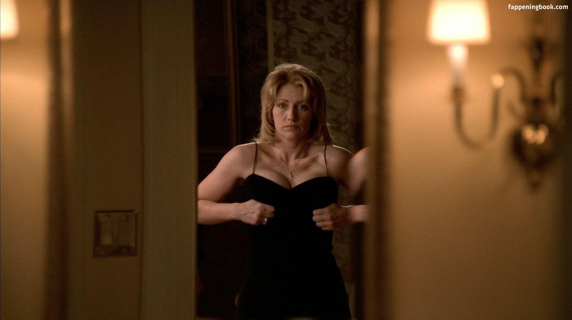 Edie Falco Nude, The Fappening - Photo #153886 - FappeningBook.