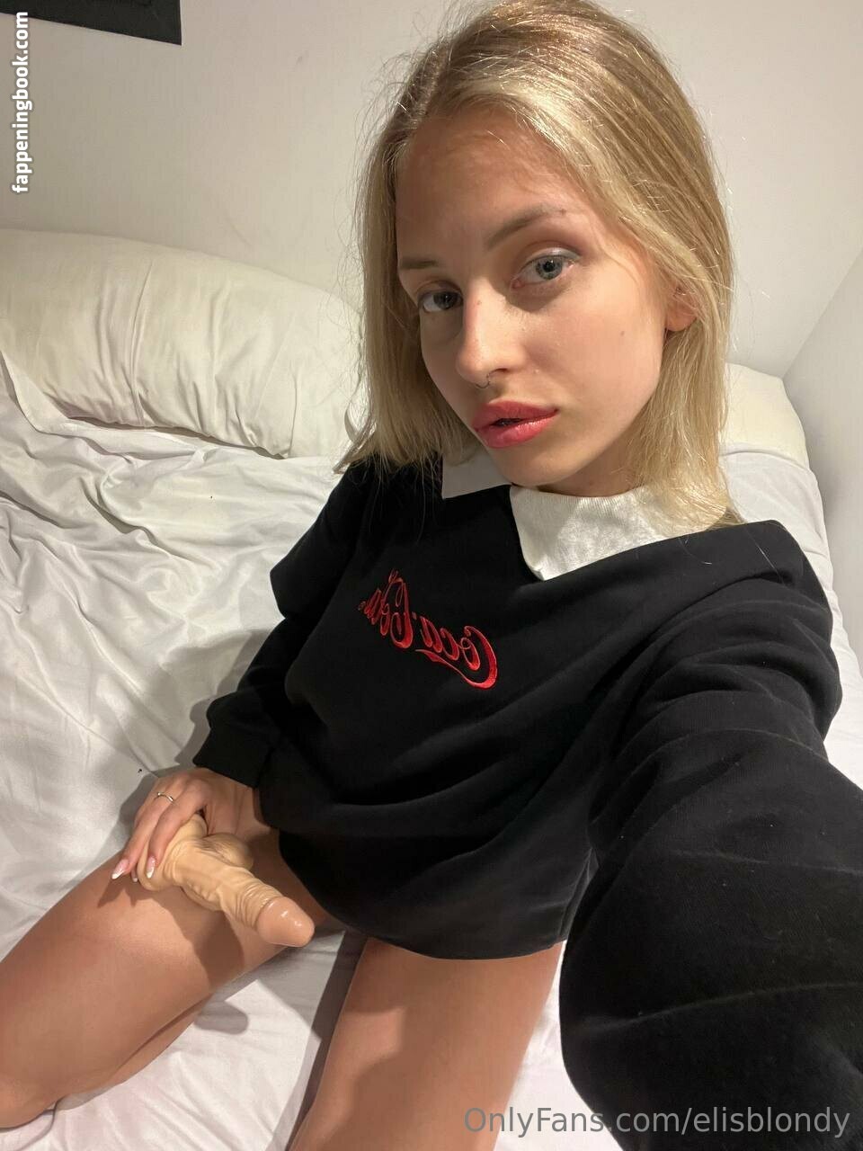 elisblondy Nude OnlyFans Leaks