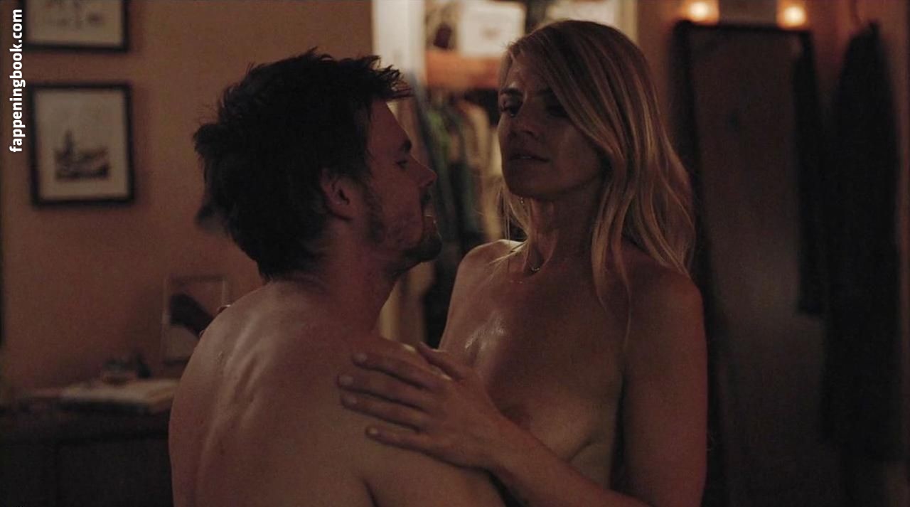 Eliza Coupe Nude